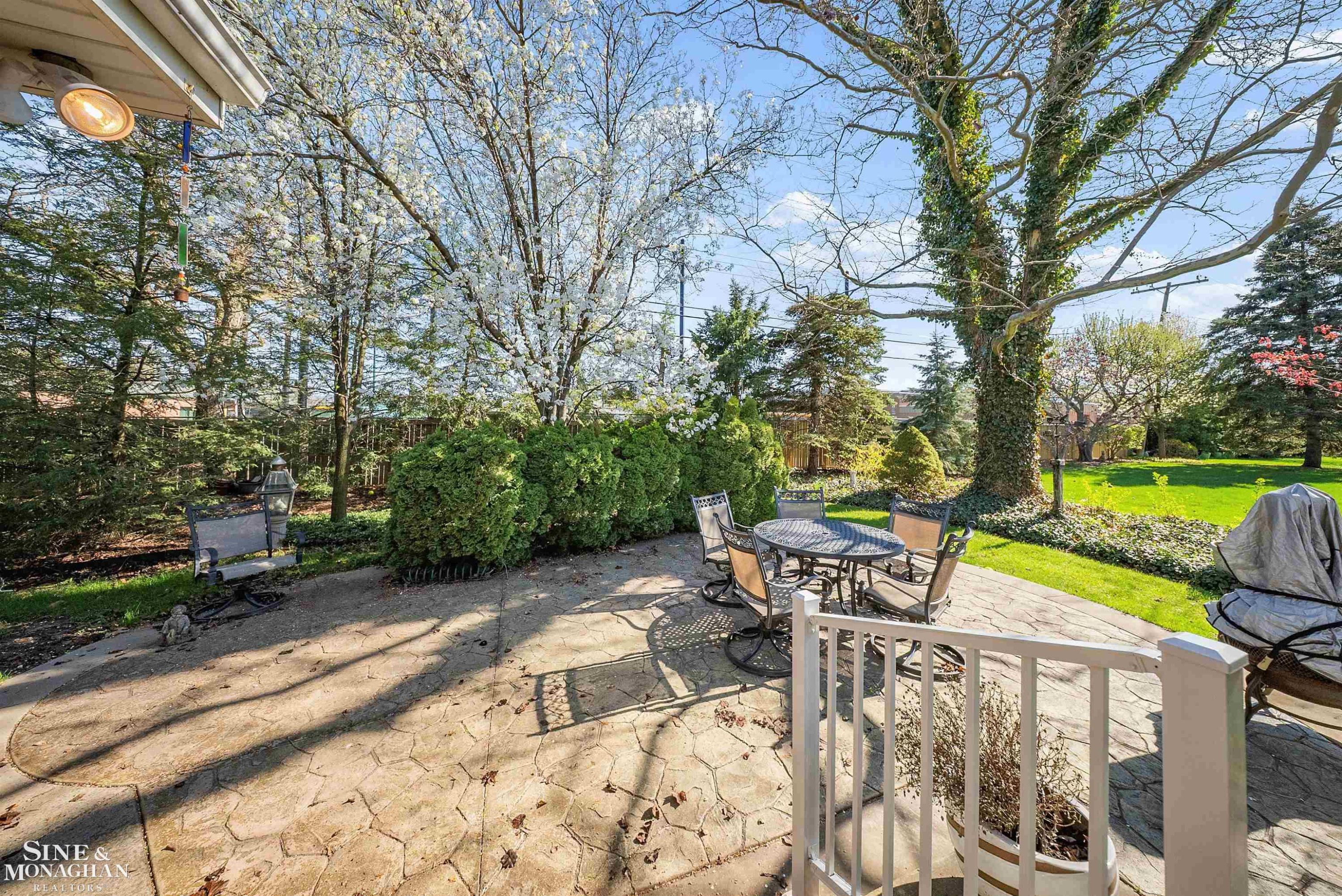 926 Hidden Lane, Grosse Pointe Woods, MI 48236 — Photo 38