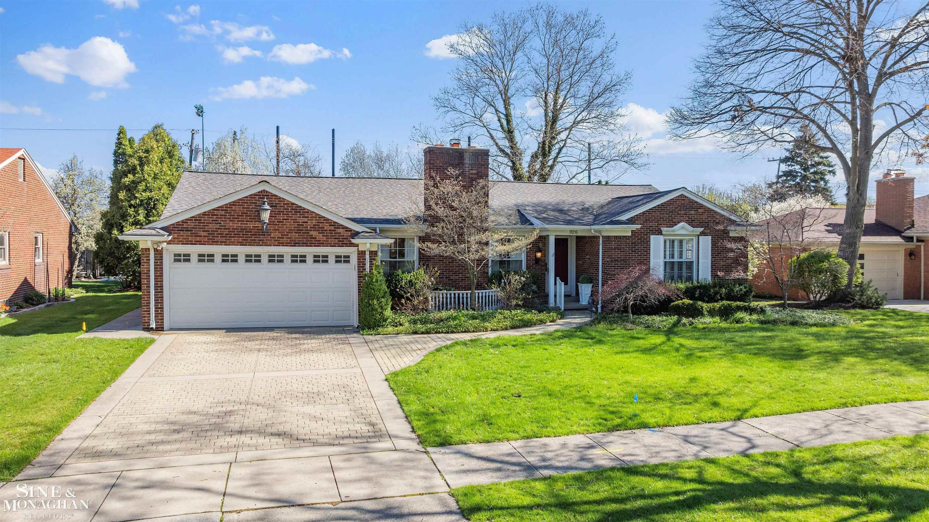 926 Hidden Lane, Grosse Pointe Woods, MI 48236 — Photo 41