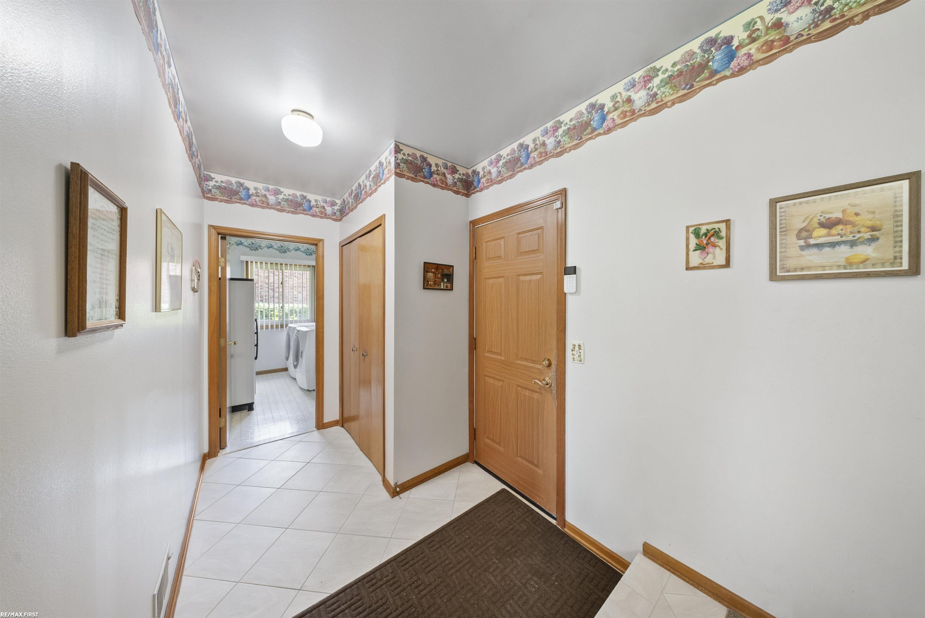 42150 Margaret Drive, Clinton Twp, MI 48038 — Photo 20