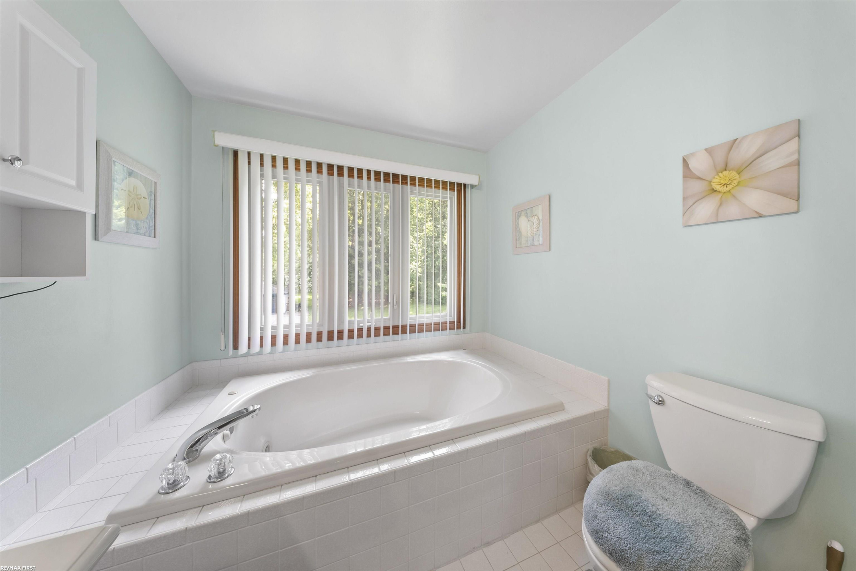 42150 Margaret Drive, Clinton Twp, MI 48038 — Photo 27