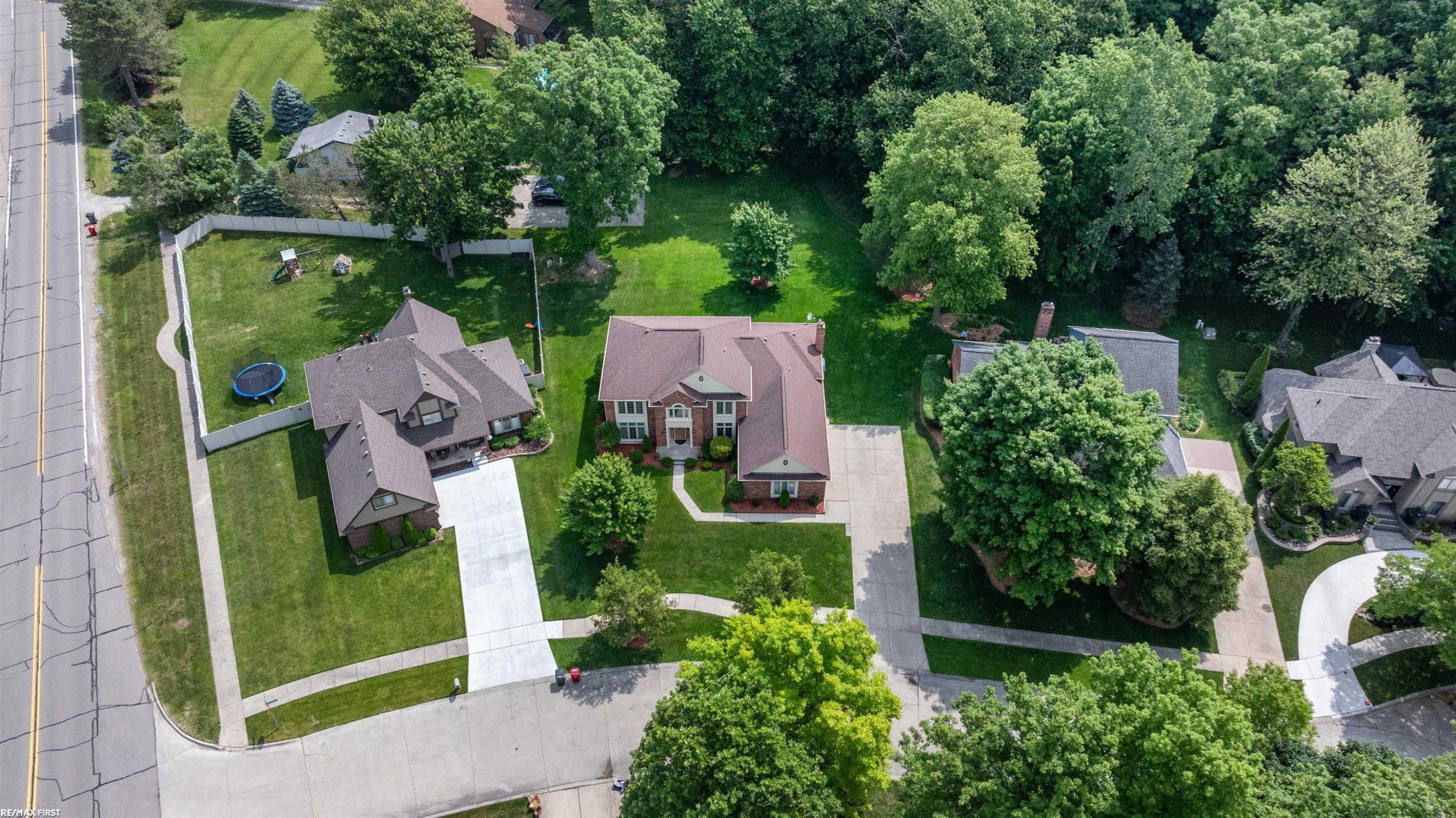 42150 Margaret Drive, Clinton Twp, MI 48038 — Photo 46