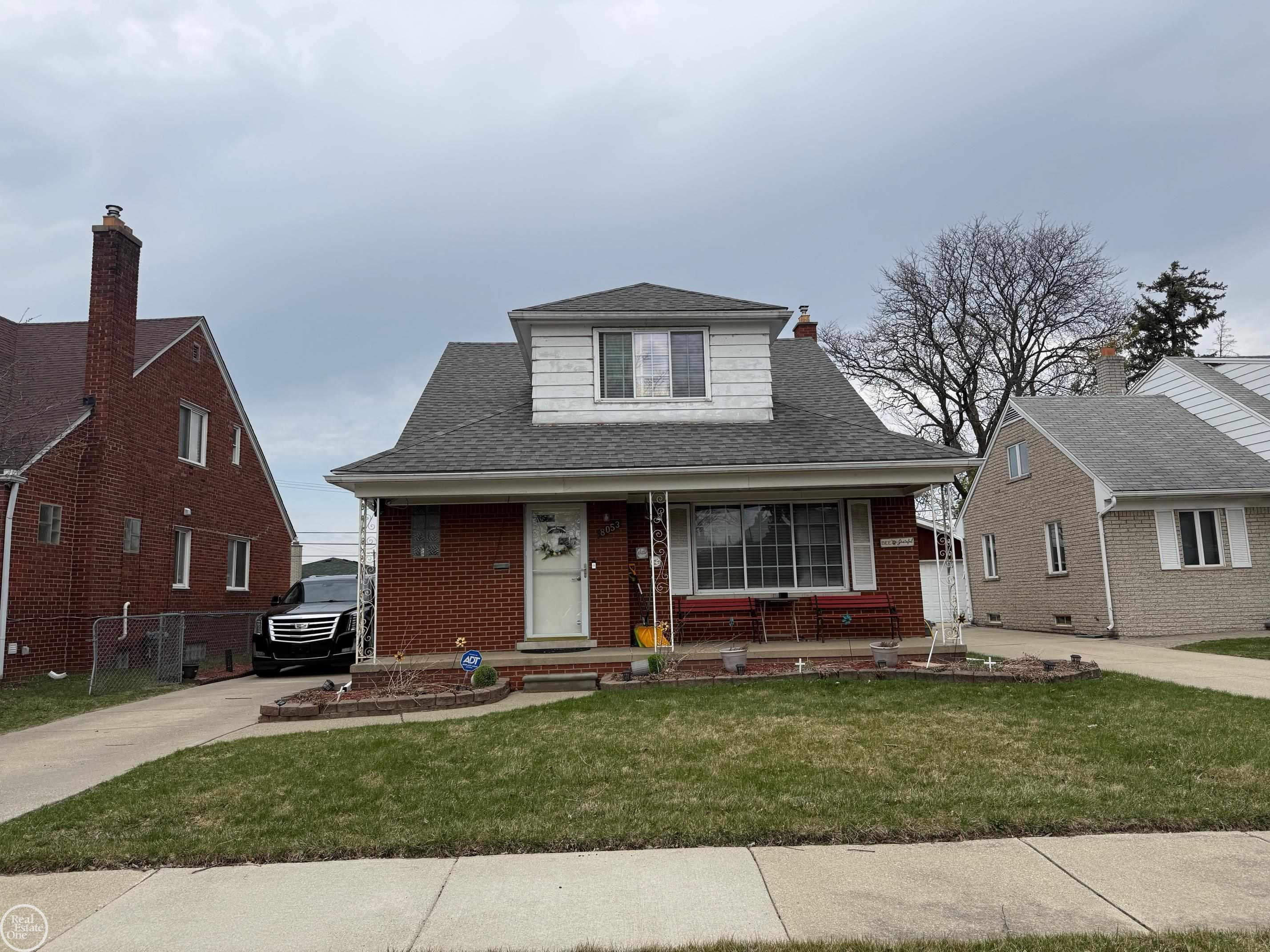 8053 Virginia Park Street, Center Line, MI 48015 — front exterior