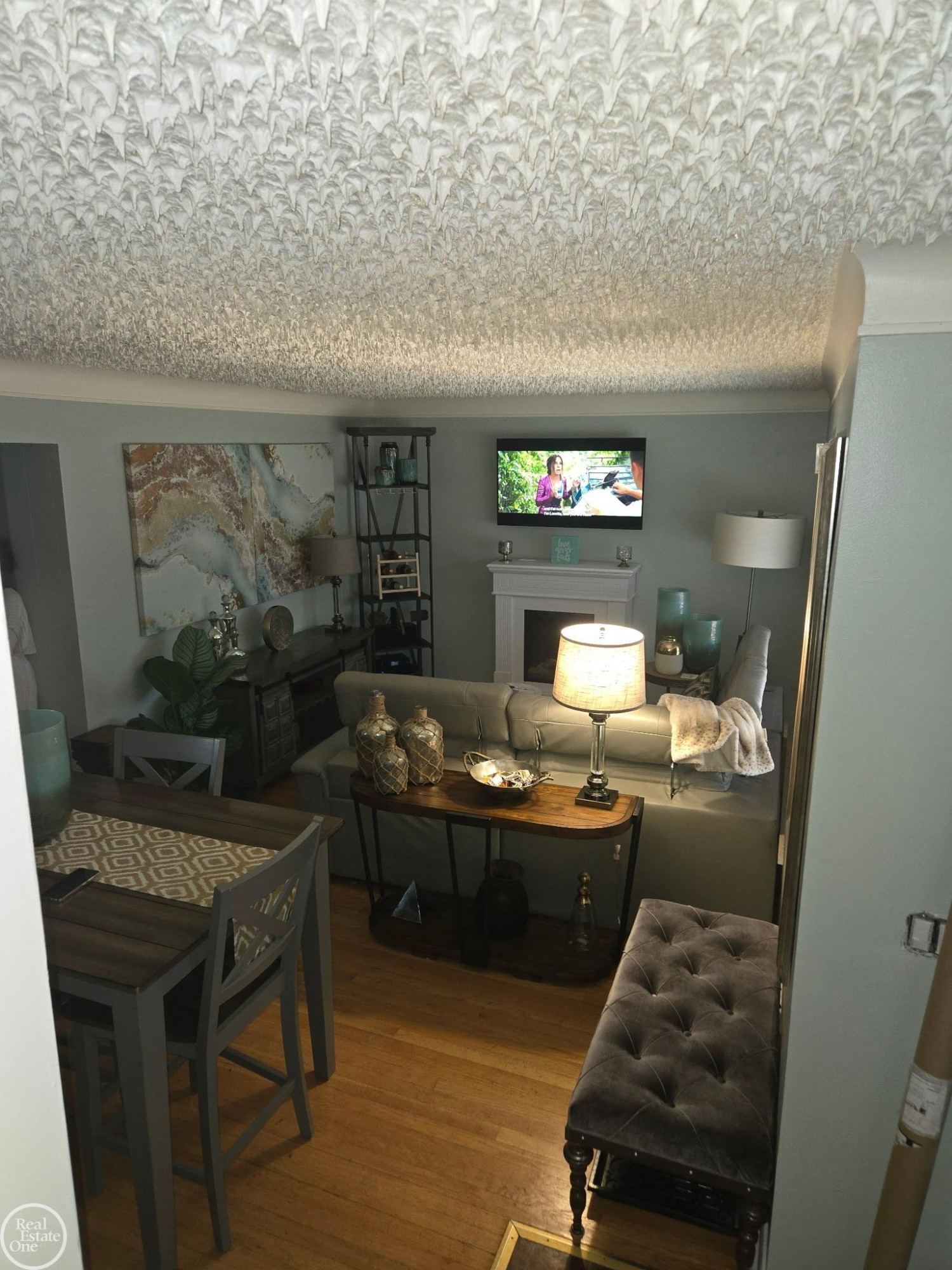 8053 Virginia Park Street, Center Line, MI 48015 — Photo 7