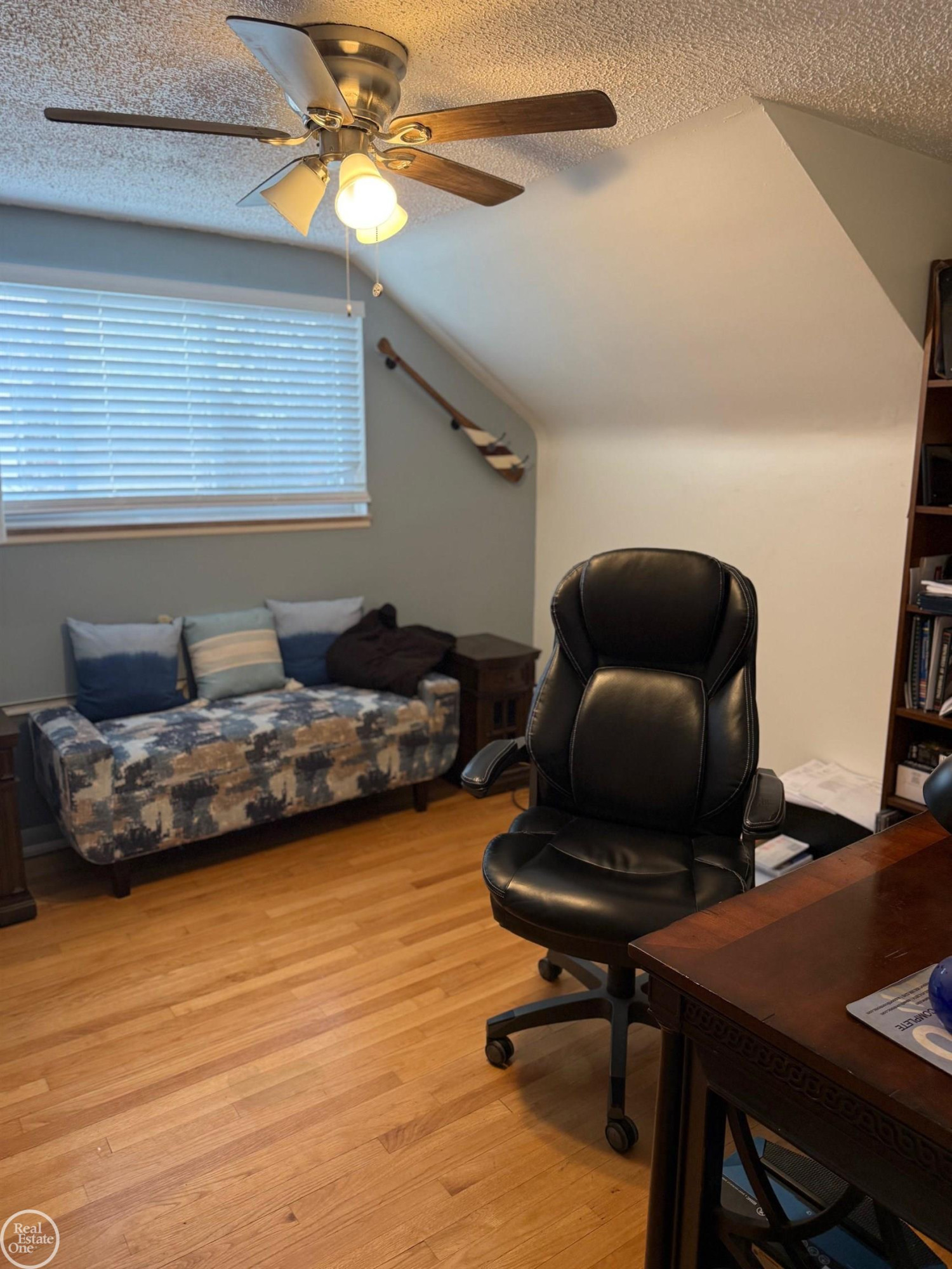 8053 Virginia Park Street, Center Line, MI 48015 — Photo 22
