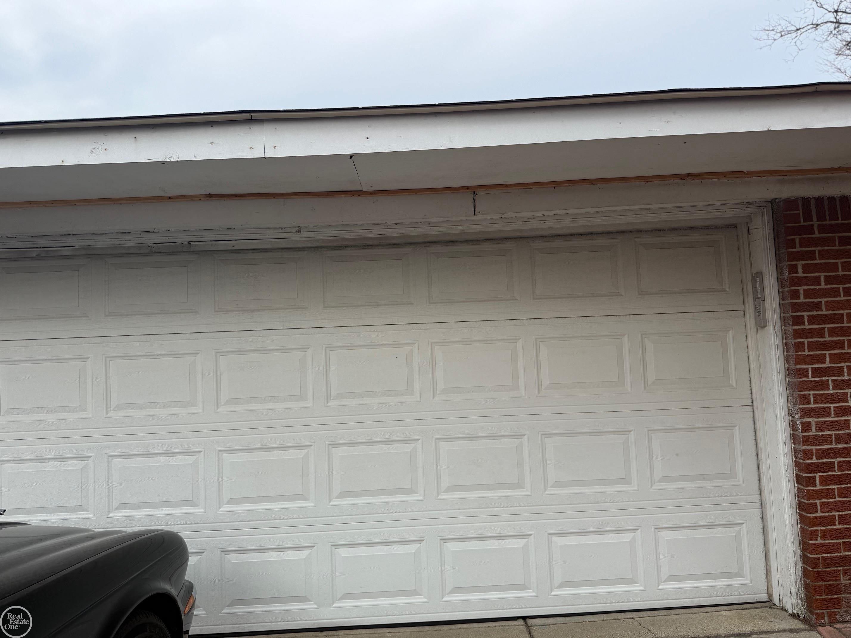 8053 Virginia Park Street, Center Line, MI 48015 — Photo 33