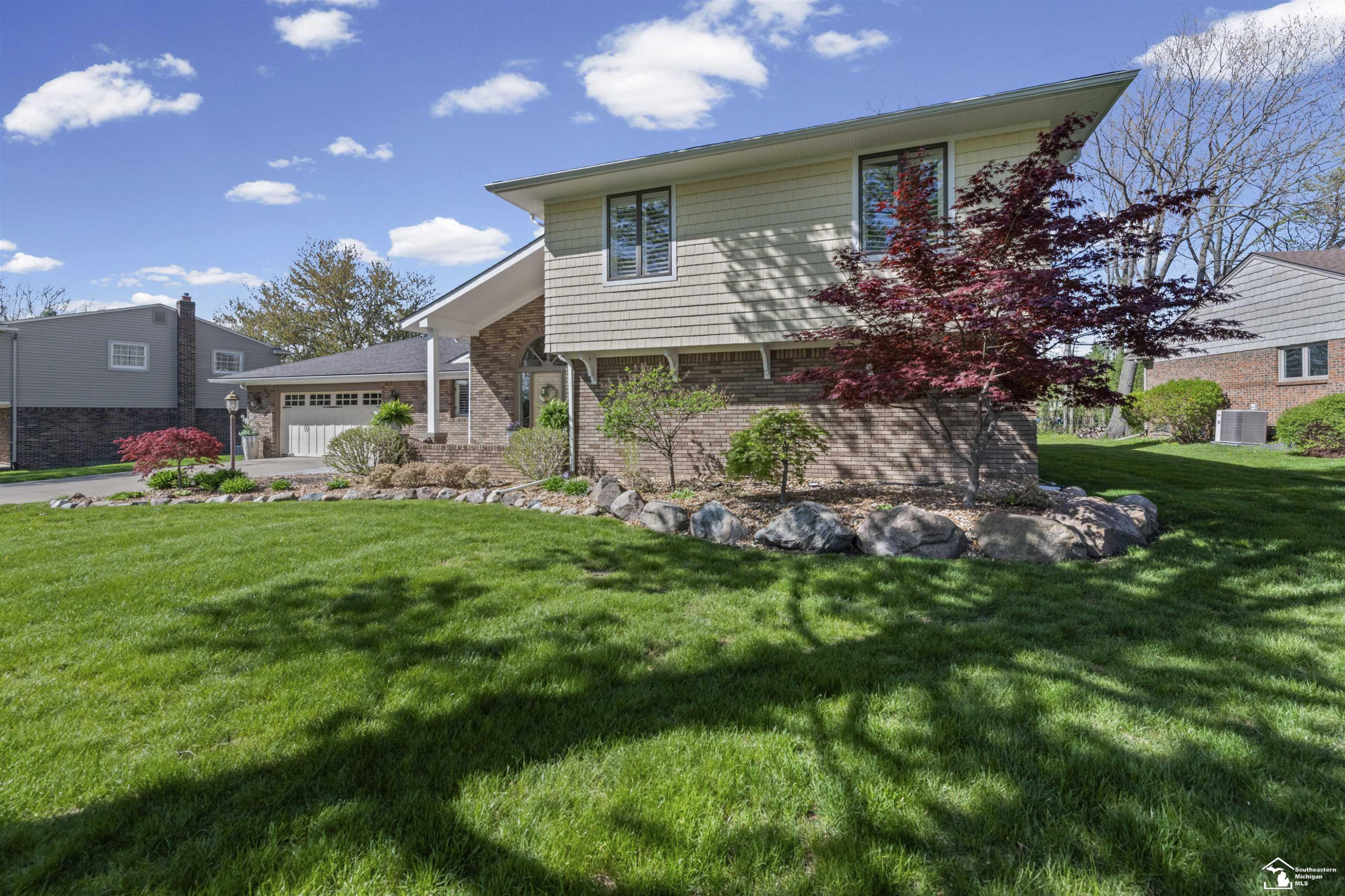 8908 Sarah Lane, Grosse Ile, MI 48138 — Photo 3