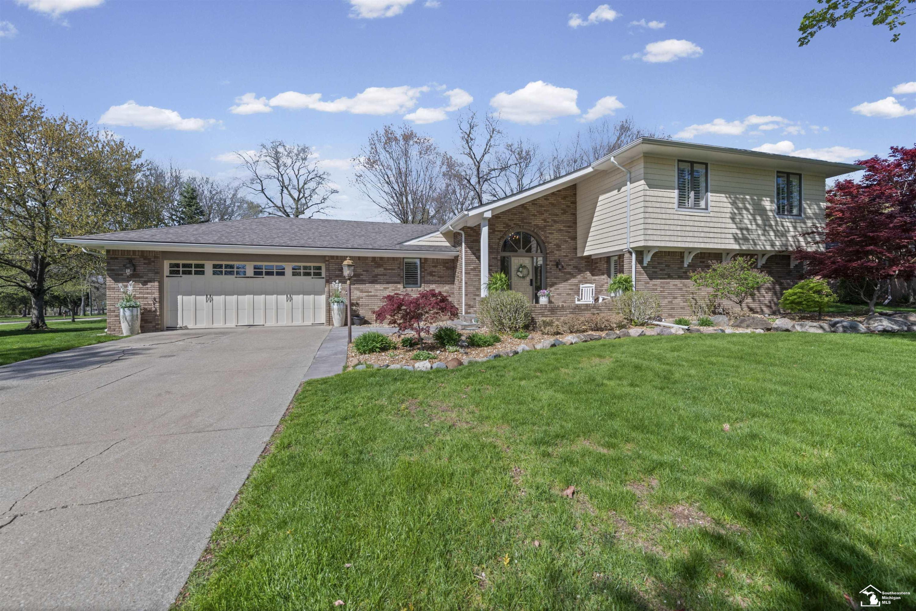 8908 Sarah Lane, Grosse Ile, MI 48138 — Photo 4