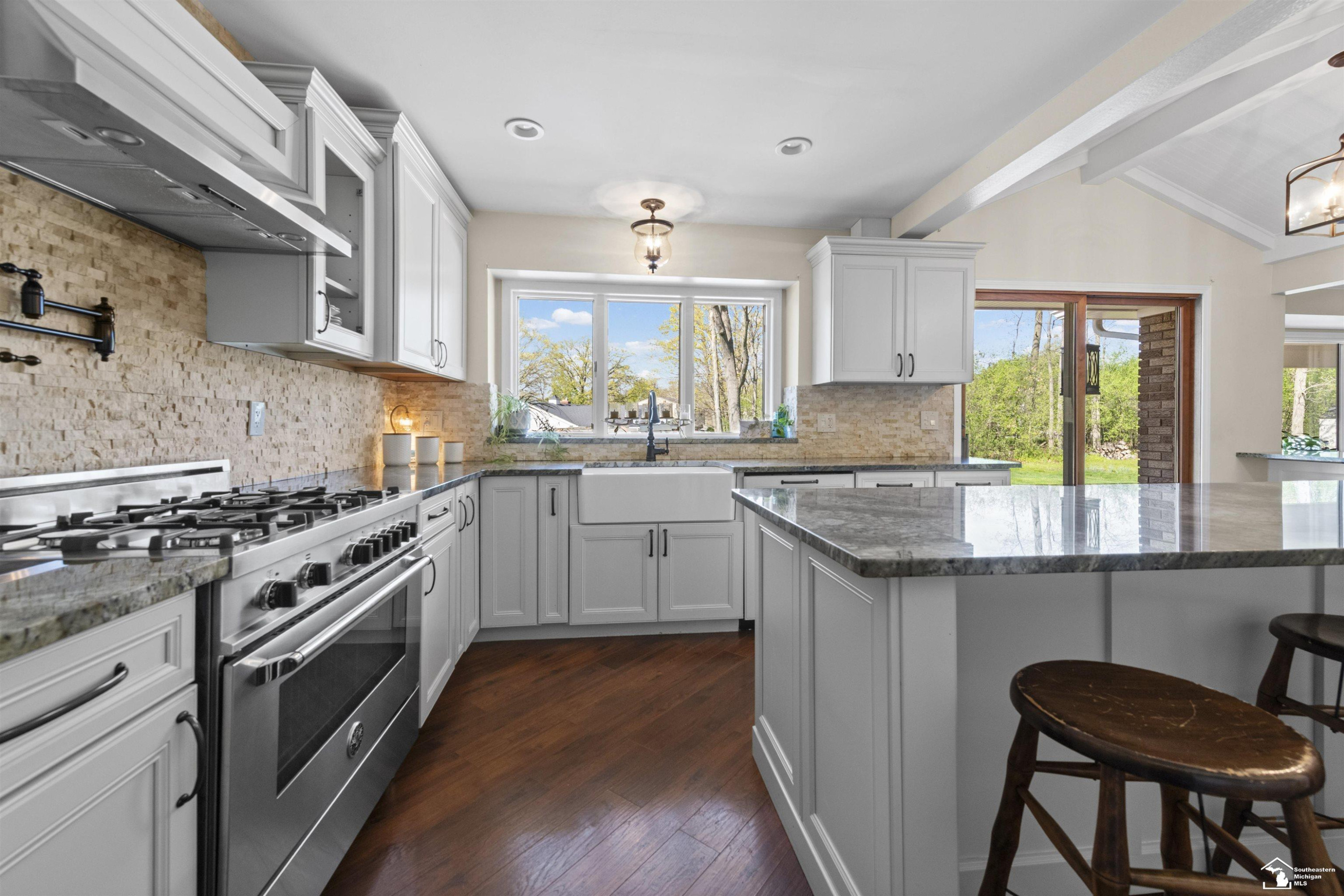 8908 Sarah Lane, Grosse Ile, MI 48138 — Photo 14