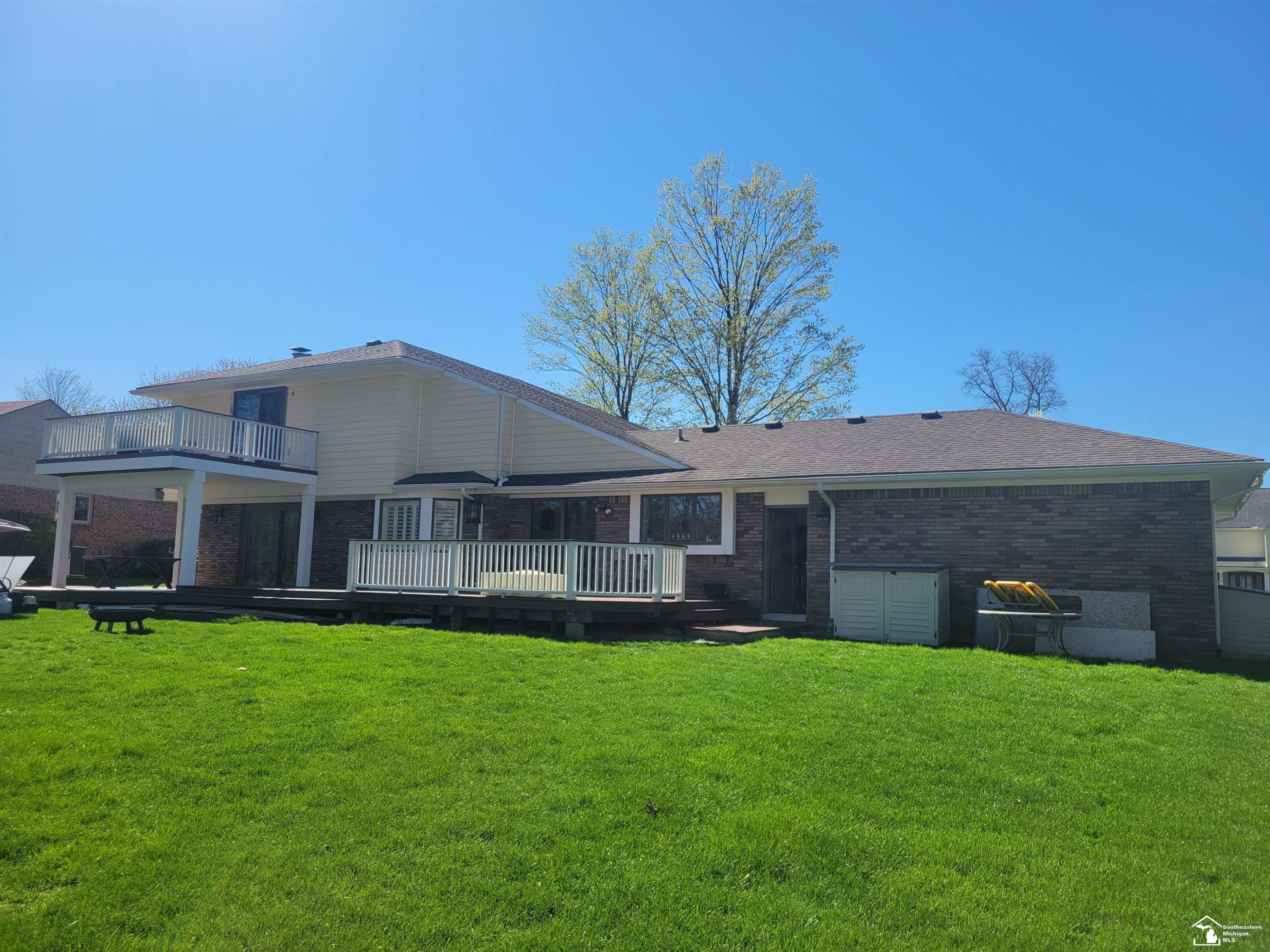 8908 Sarah Lane, Grosse Ile, MI 48138 — Photo 33