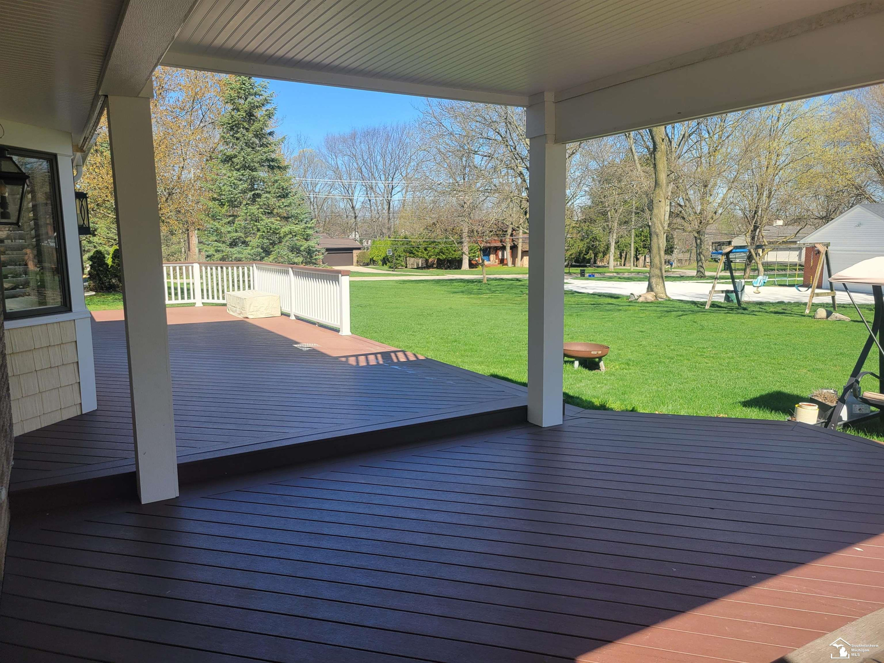 8908 Sarah Lane, Grosse Ile, MI 48138 — Photo 36