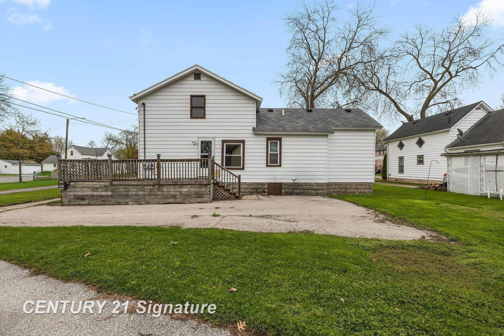 407 Ottawa Street, Bay City, MI 48706 — Photo 4