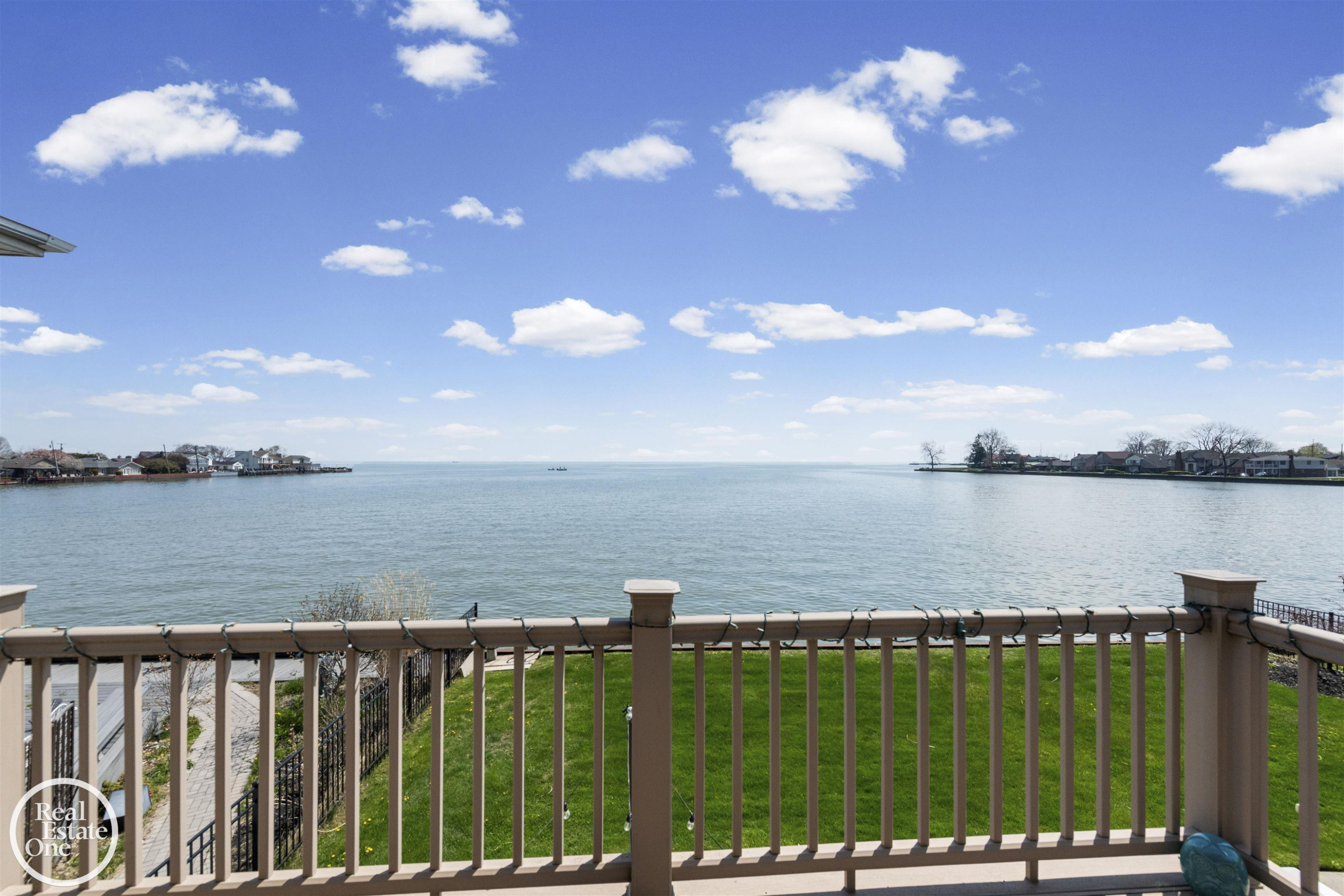 22539 Maple Street, Saint Clair Shores, MI 48081 — Photo 5