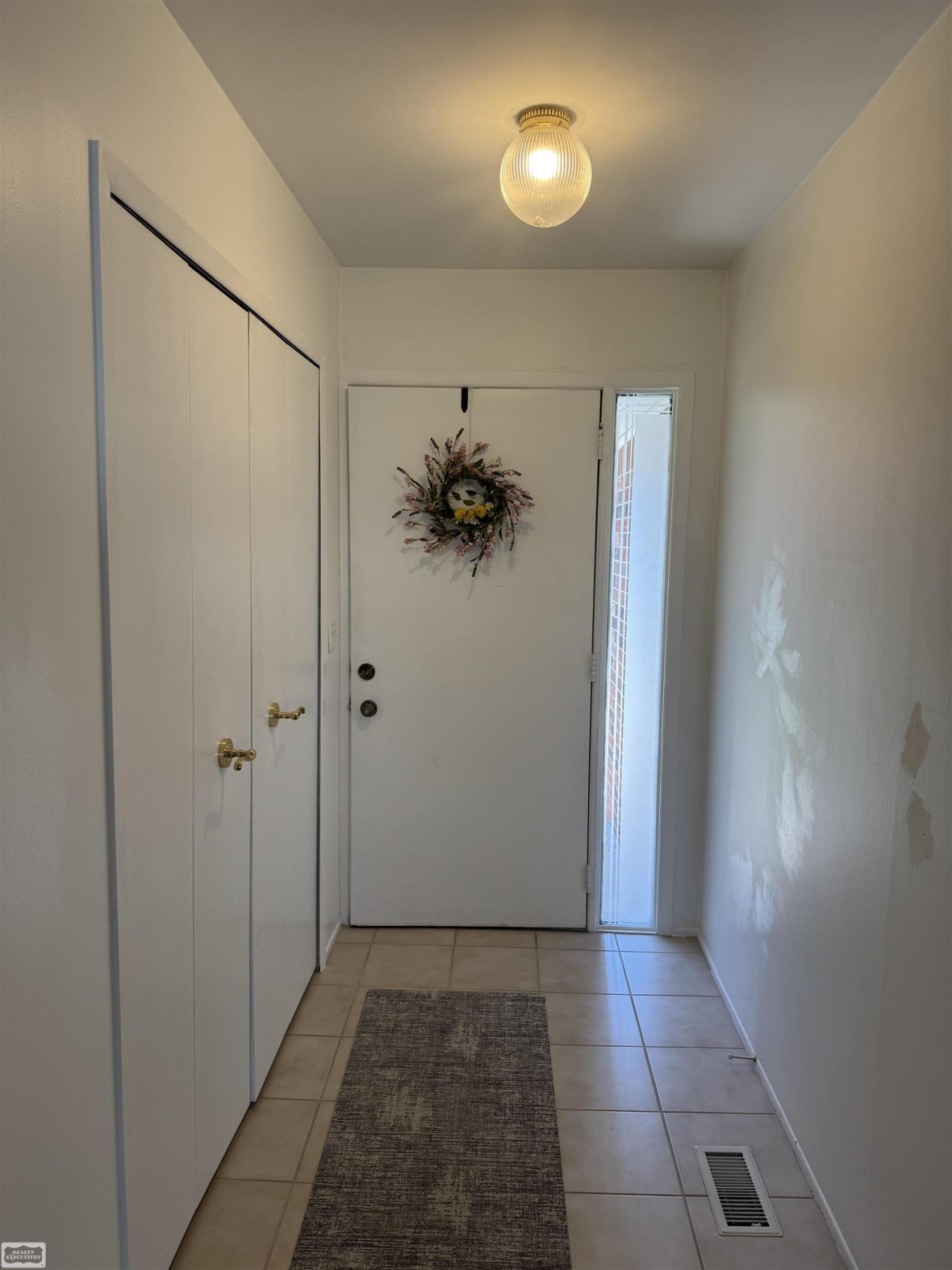 22821 Shoreview Court, Saint Clair Shores, MI 48082 — Photo 15