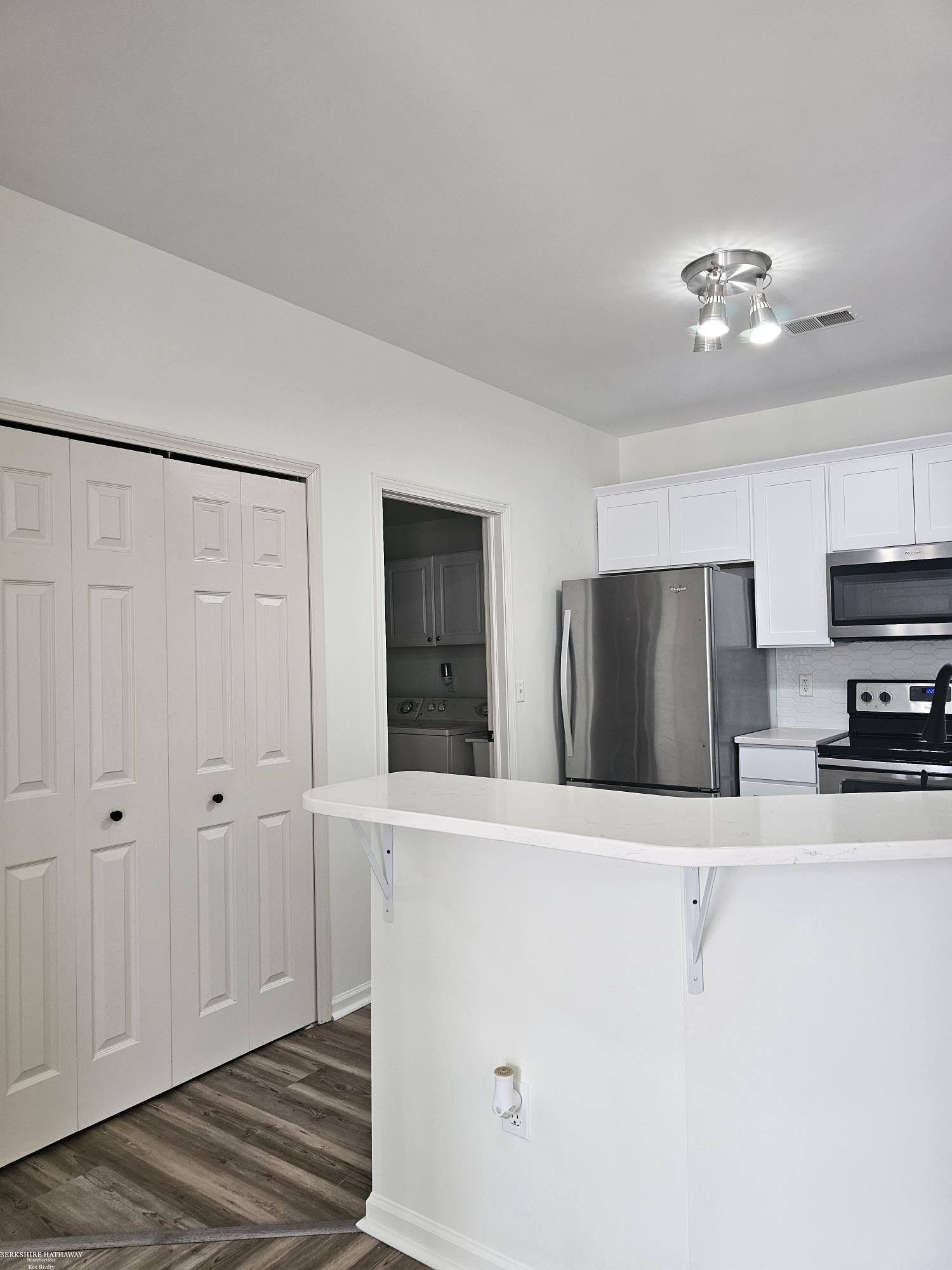 51789 Adler Park Drive, 63, New Baltimore, MI — Photo 21
