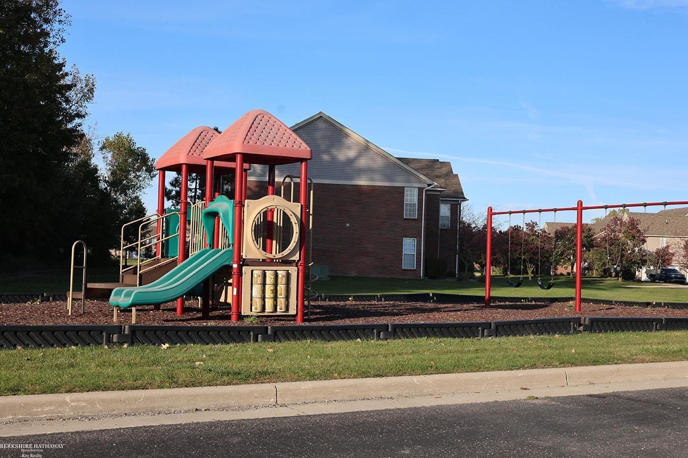 51789 Adler Park Drive, 63, New Baltimore, MI — Photo 32