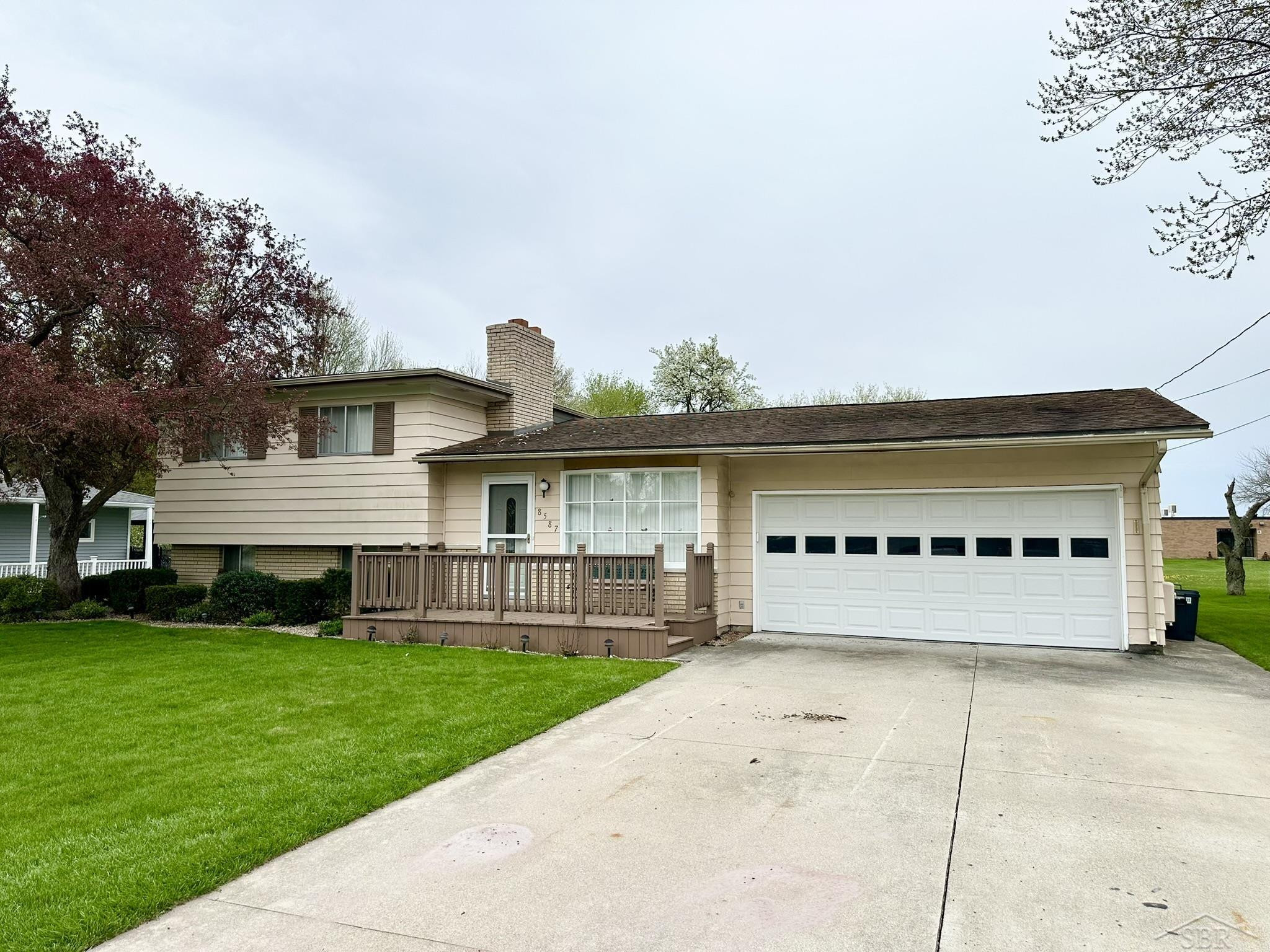 8587 Herbert Street, Saginaw, MI 48609 — front exterior