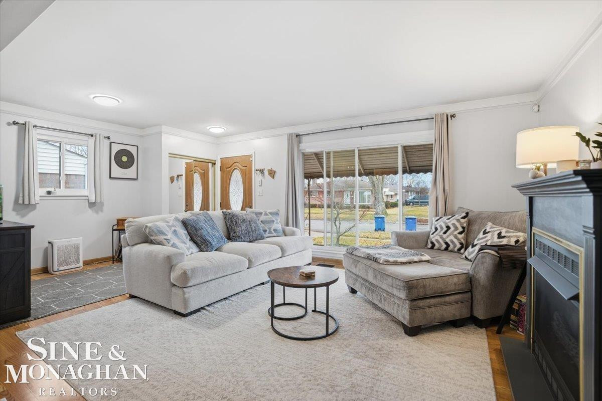 26658 Norma Avenue, Warren, MI 48089 — Photo 6