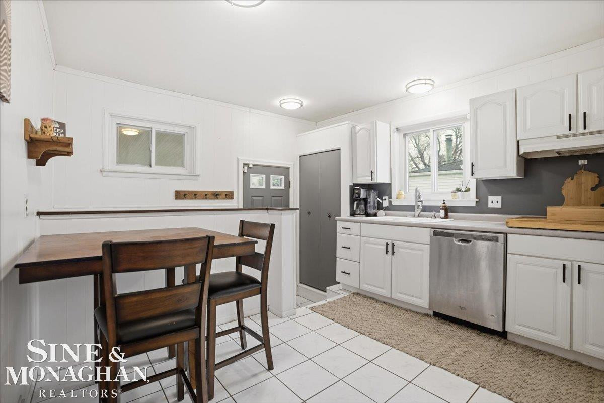 26658 Norma Avenue, Warren, MI 48089 — Photo 8