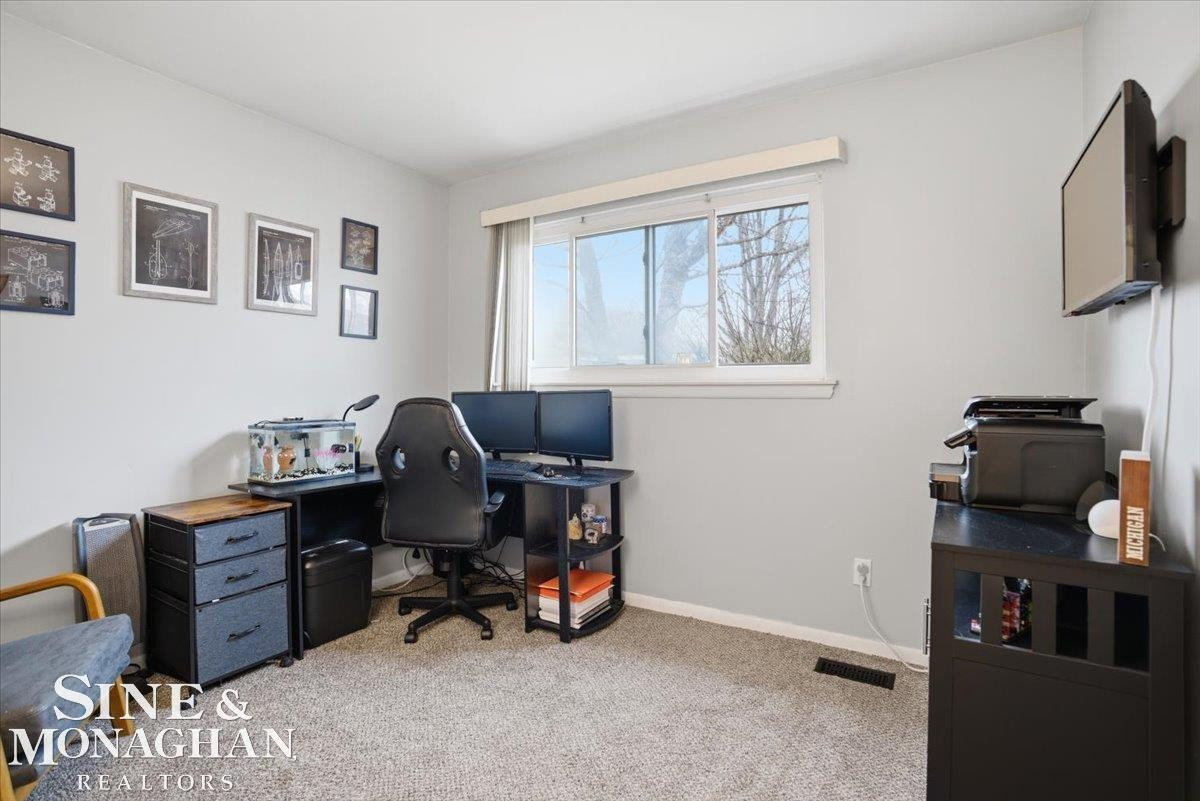 26658 Norma Avenue, Warren, MI 48089 — Photo 15