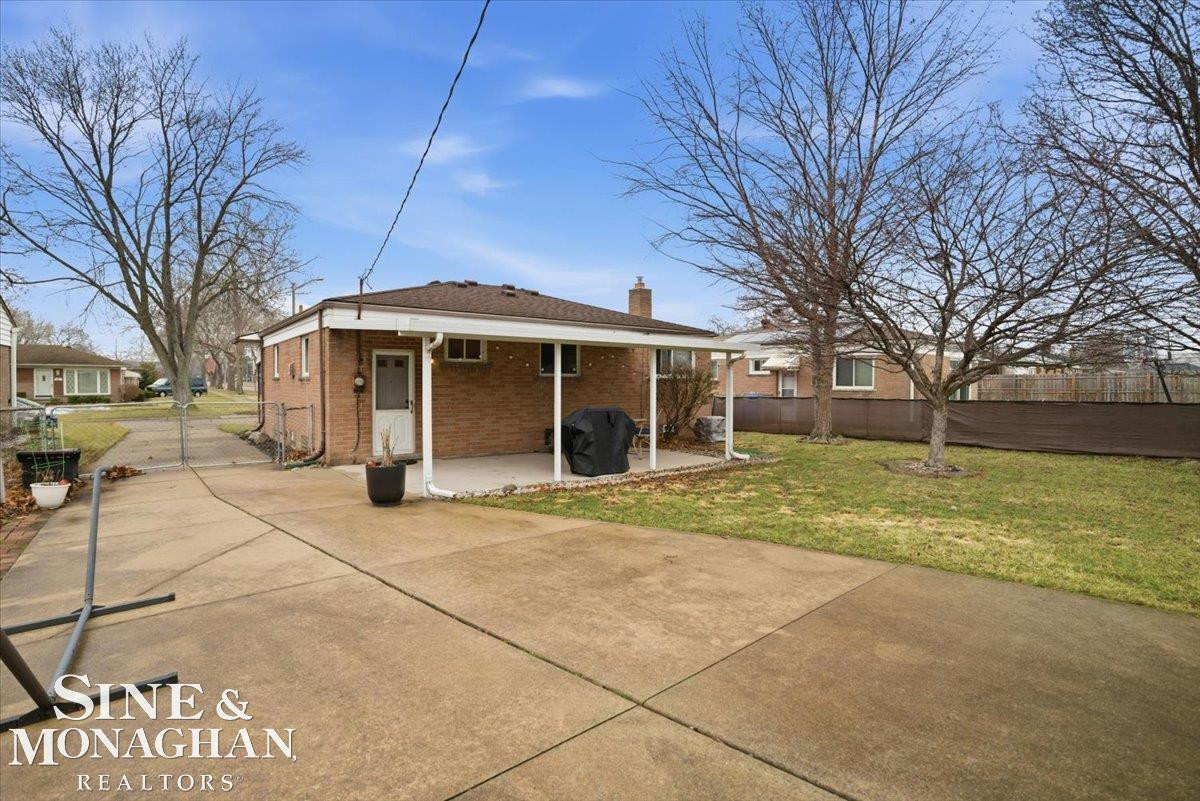 26658 Norma Avenue, Warren, MI 48089 — Photo 29