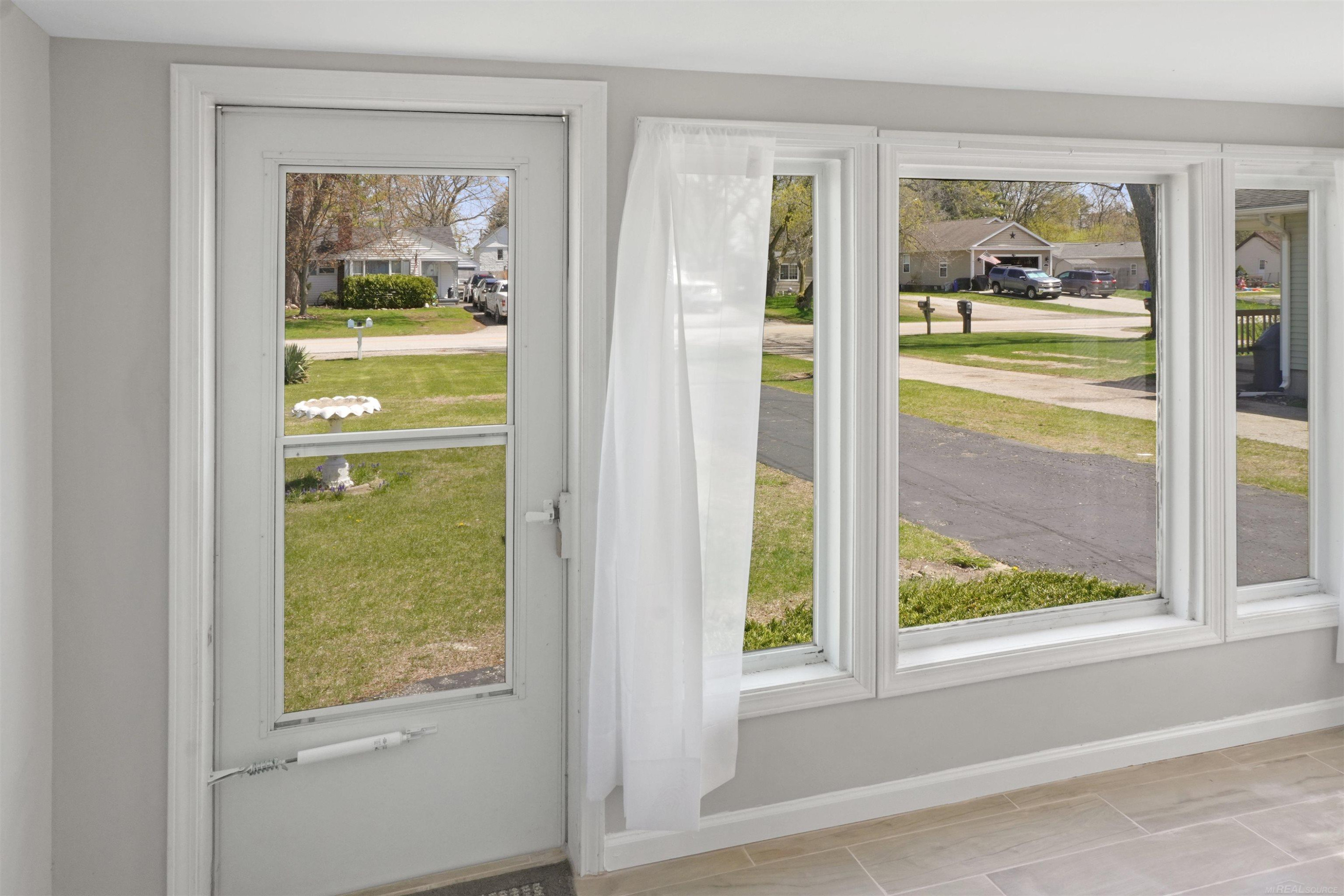 4479 Fairway Drive, MI 48059 — Photo 3