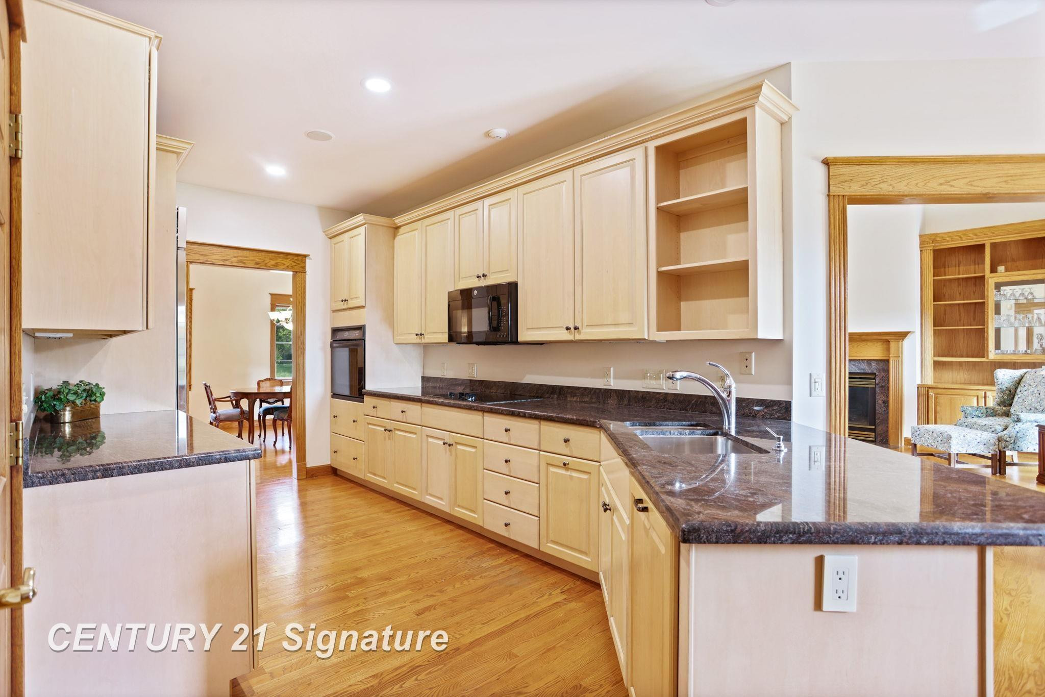 43 Sawmill Creek Trail, Saginaw, MI 48603 — Photo 15