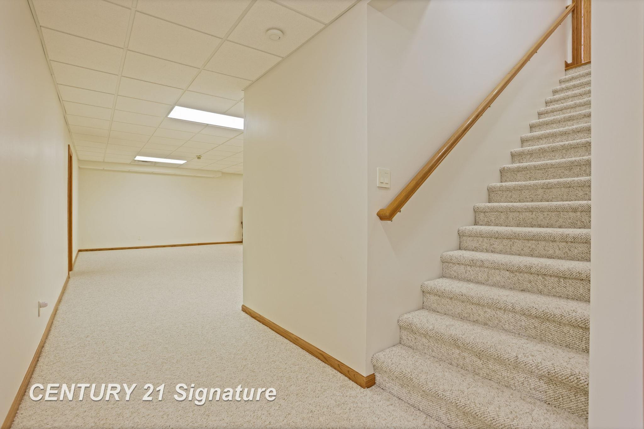43 Sawmill Creek Trail, Saginaw, MI 48603 — Photo 36
