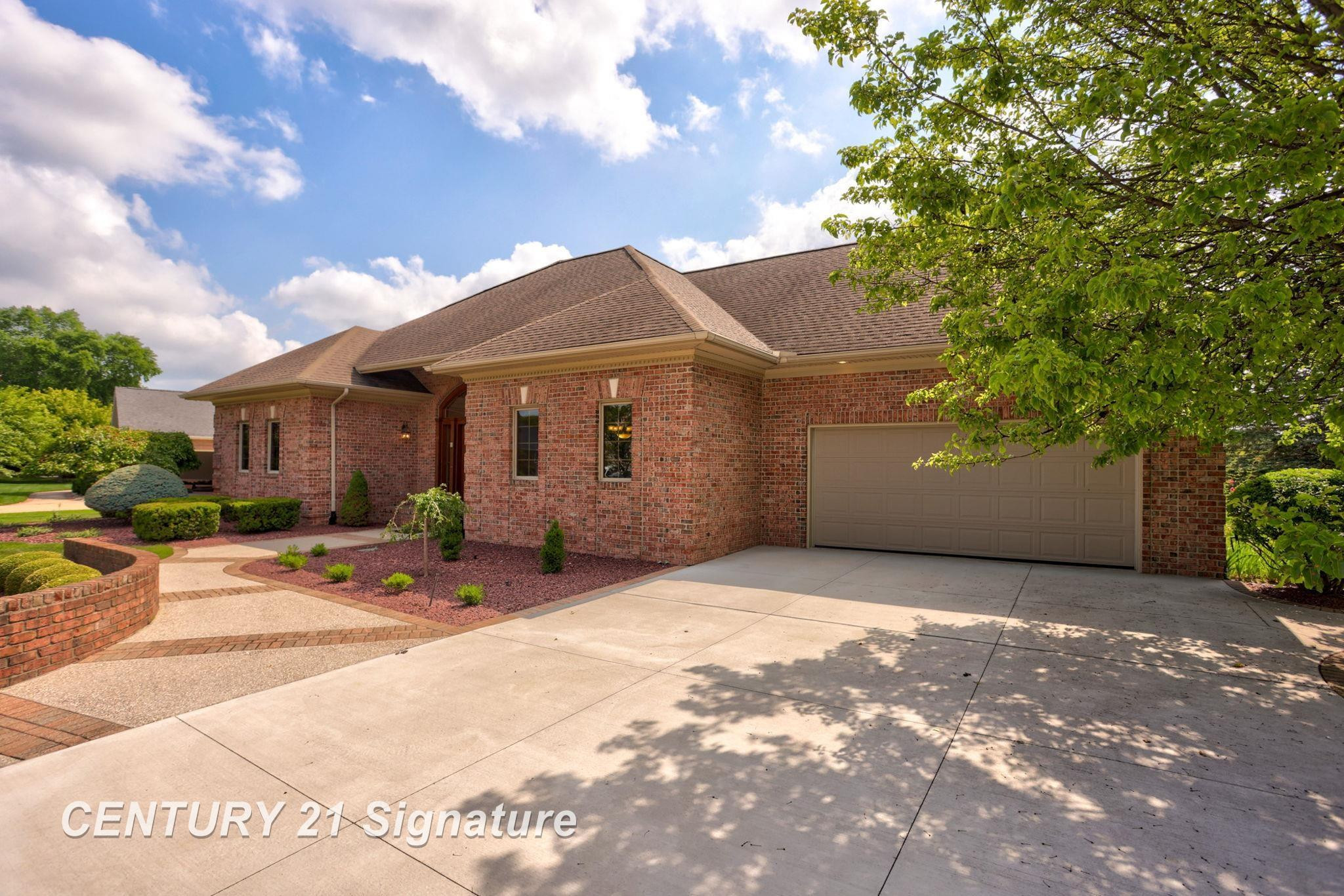 43 Sawmill Creek Trail, Saginaw, MI 48603 — Photo 41