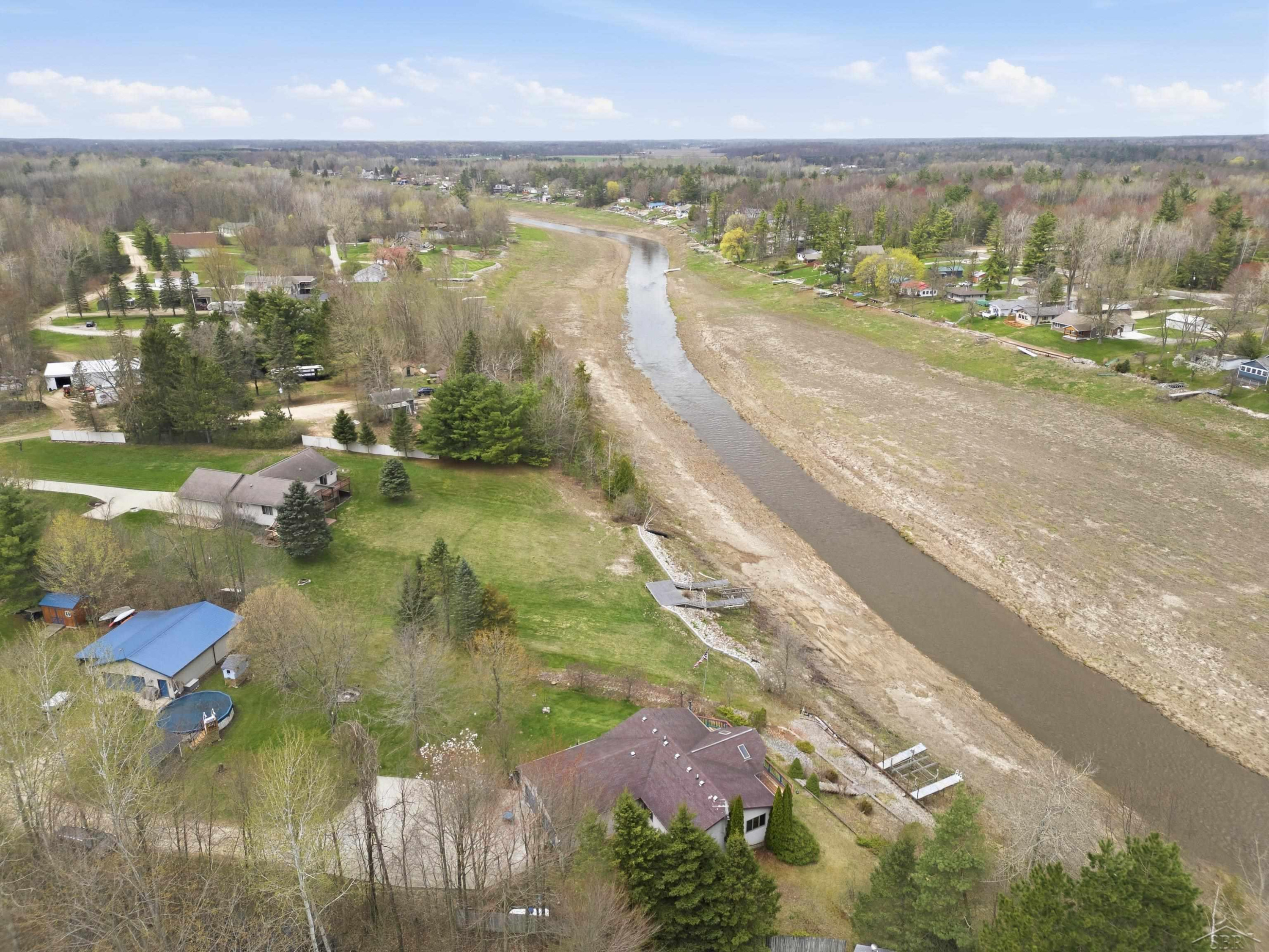 880 Sutherly Drive, Beaverton, MI 48612 — Photo 5
