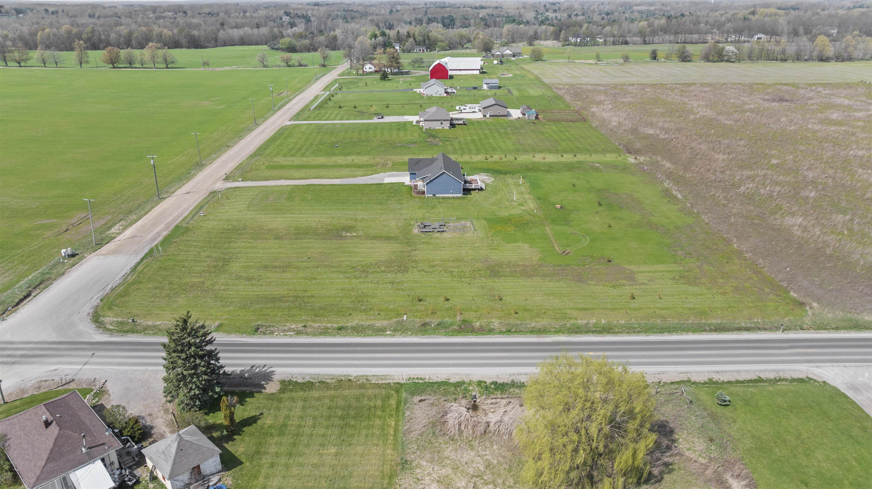 1985 Winslow Road, Attica, MI 48412 — Photo 4