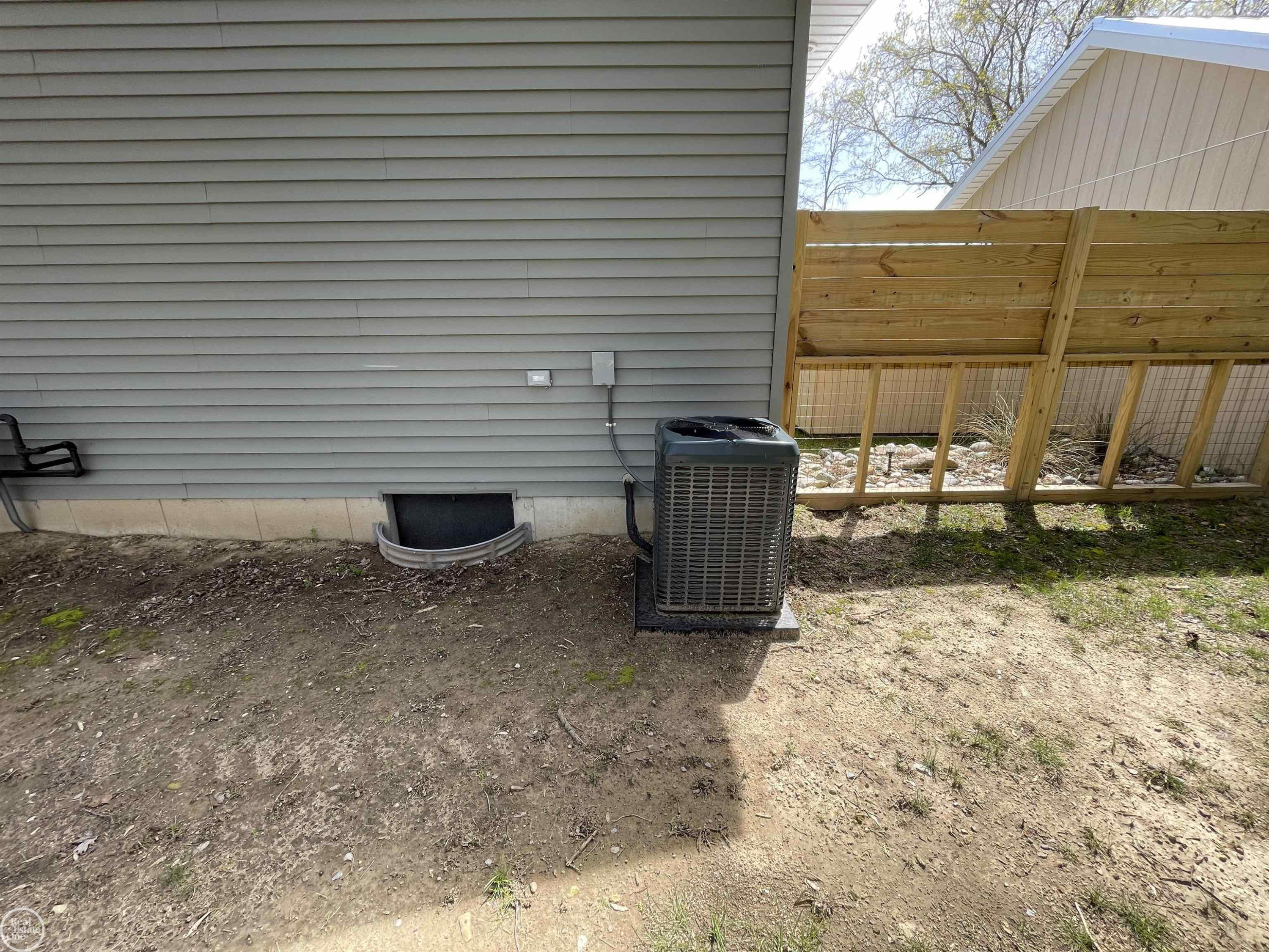 7048 Sylvia Drive, Lexington, MI 48450 — Photo 25