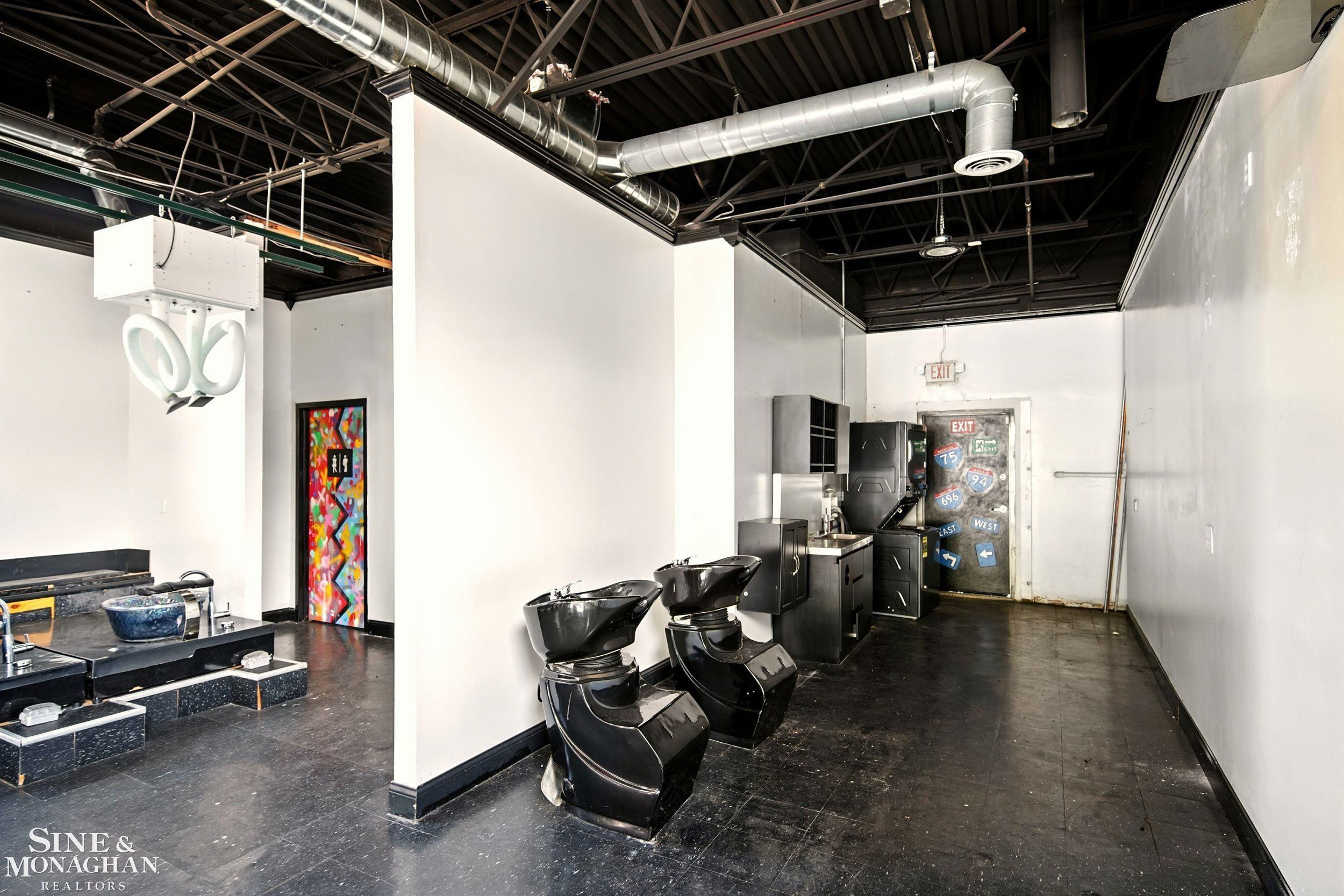 8235 W 8 Mile Road, Detroit, MI 48221 — Photo 10