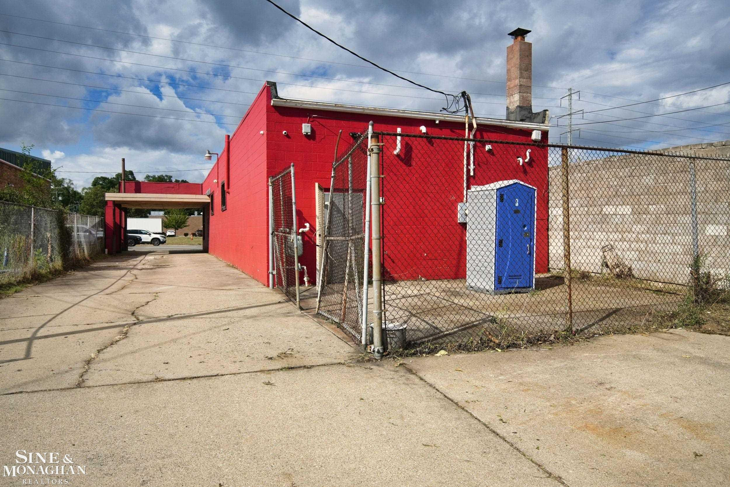 8235 W 8 Mile Road, Detroit, MI 48221 — Photo 16