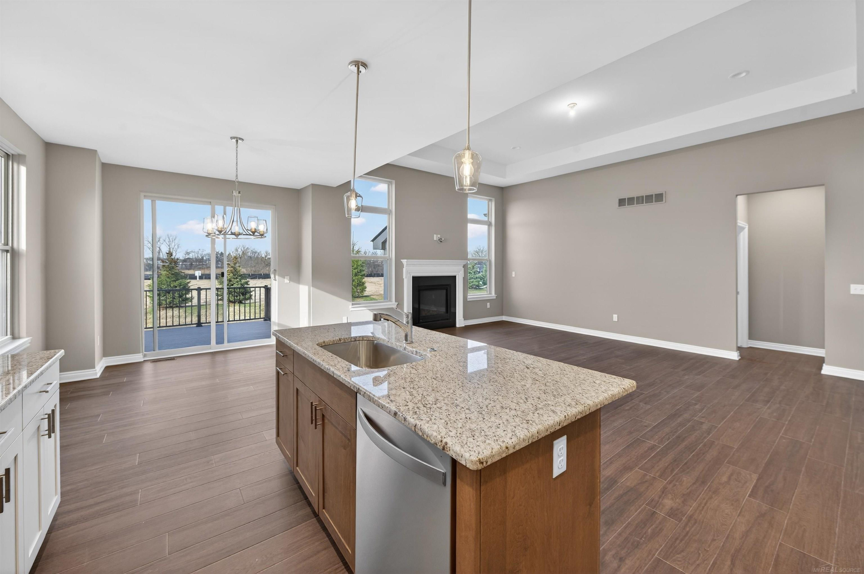 3736 Chatham Place Place, 6, Brighton, MI 48114 — Photo 16