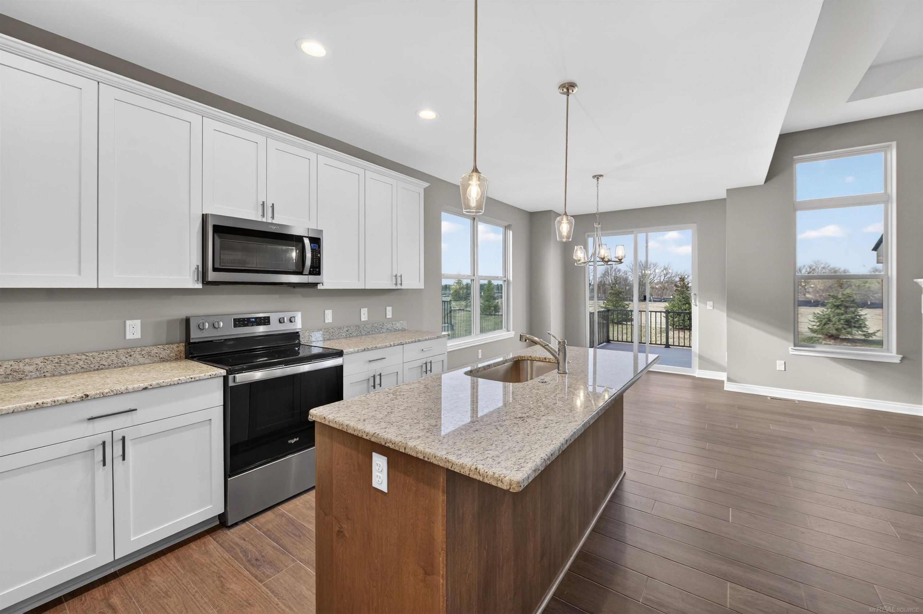 3736 Chatham Place Place, 6, Brighton, MI 48114 — Photo 17