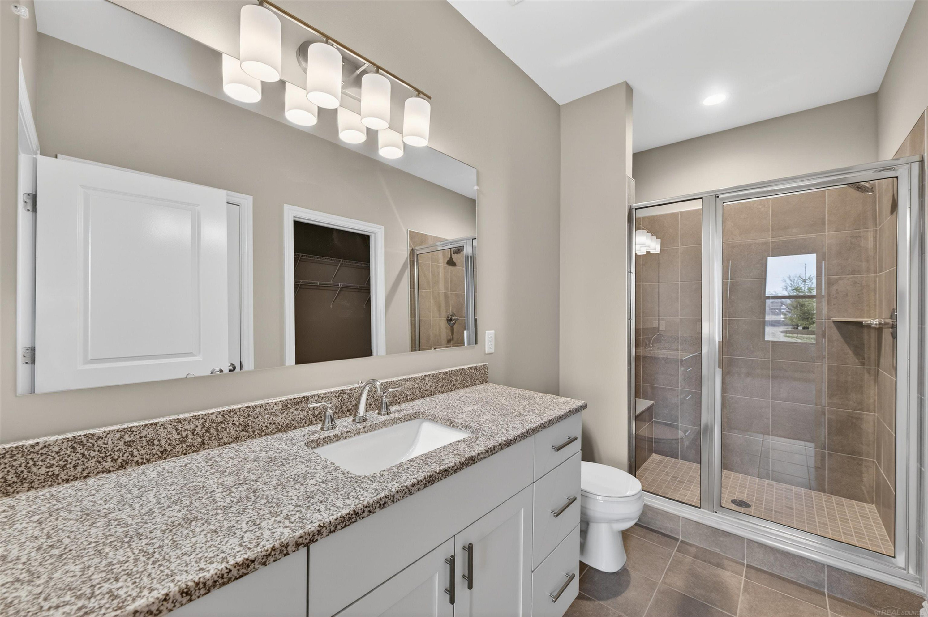 3736 Chatham Place Place, 6, Brighton, MI 48114 — Photo 24