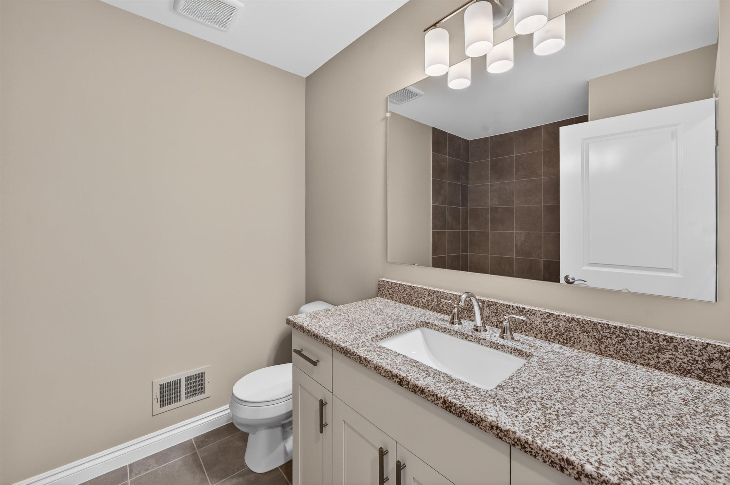 3736 Chatham Place Place, 6, Brighton, MI 48114 — Photo 32