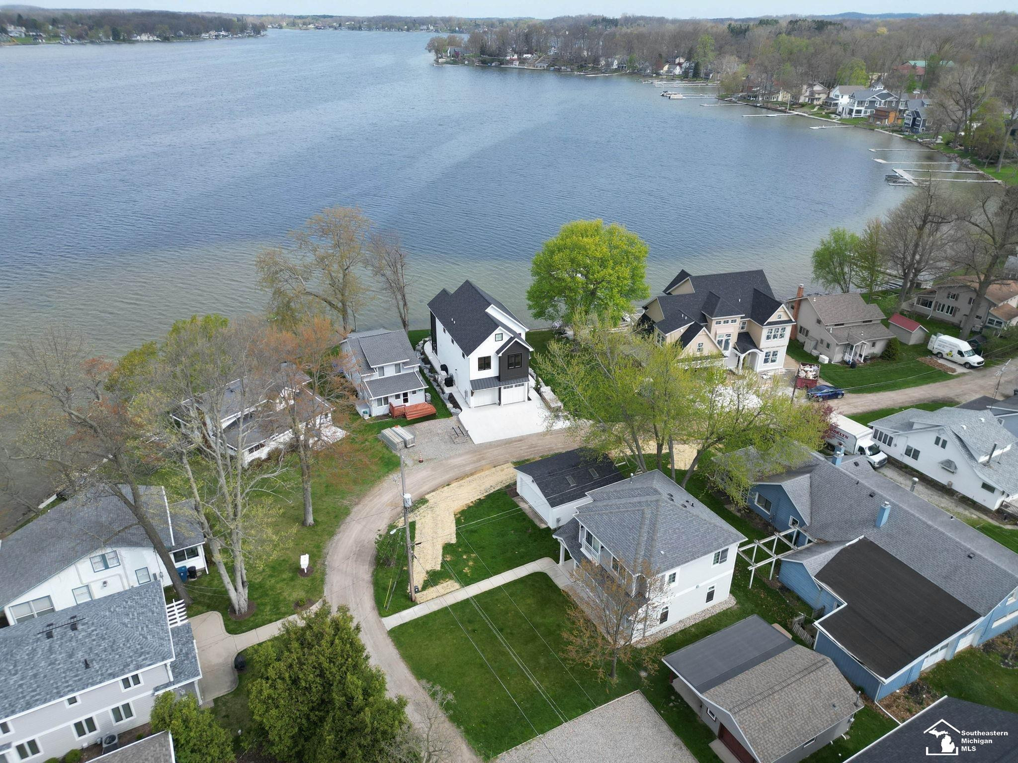 3816 Wildwater Beach, Manitou Beach, MI 49253 — Photo 72