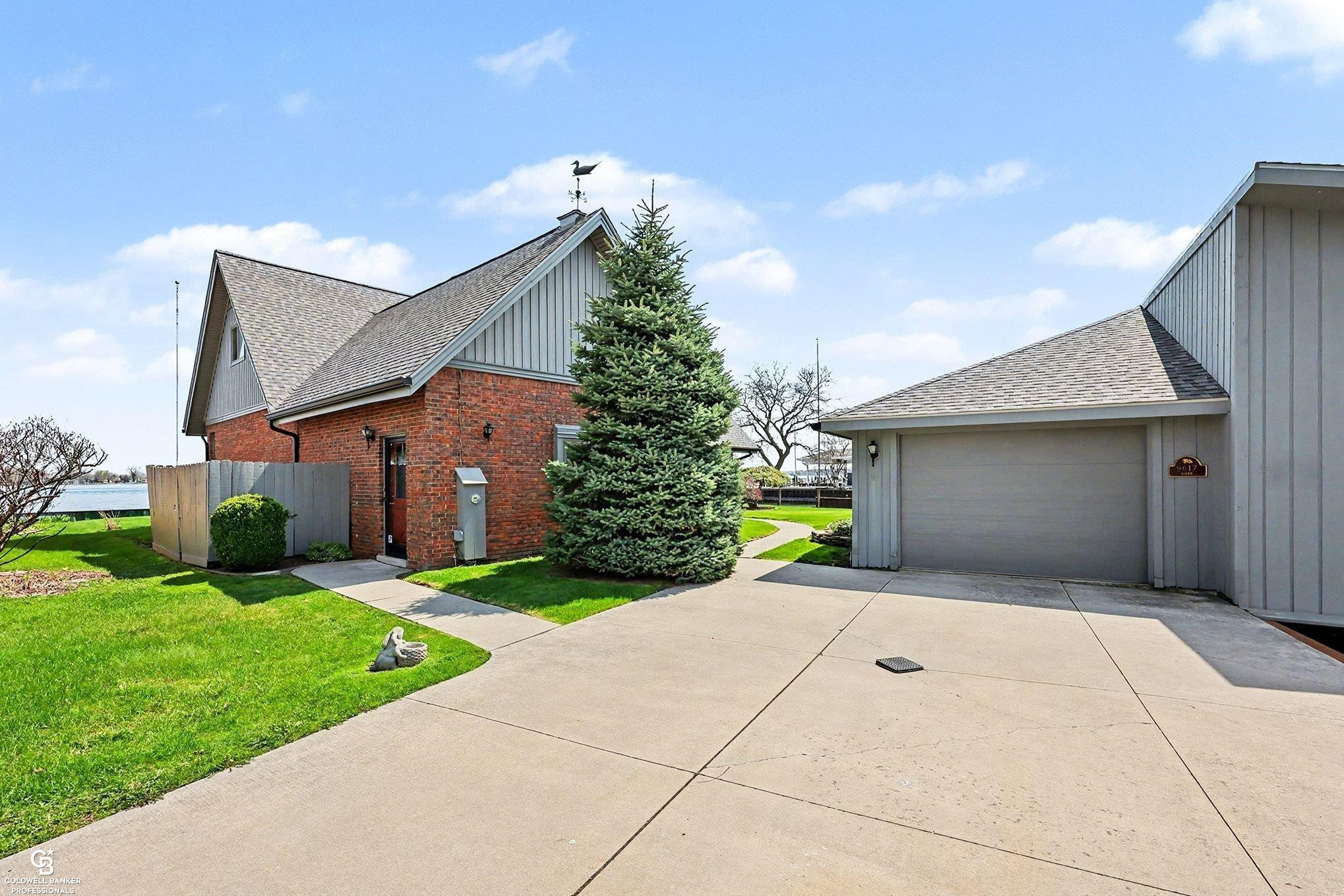 9617 River Road, Algonac, MI 48001 — Photo 39