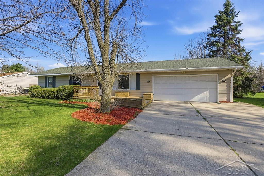 4324 Airport Road, Midland, MI 48642 — Photo 2