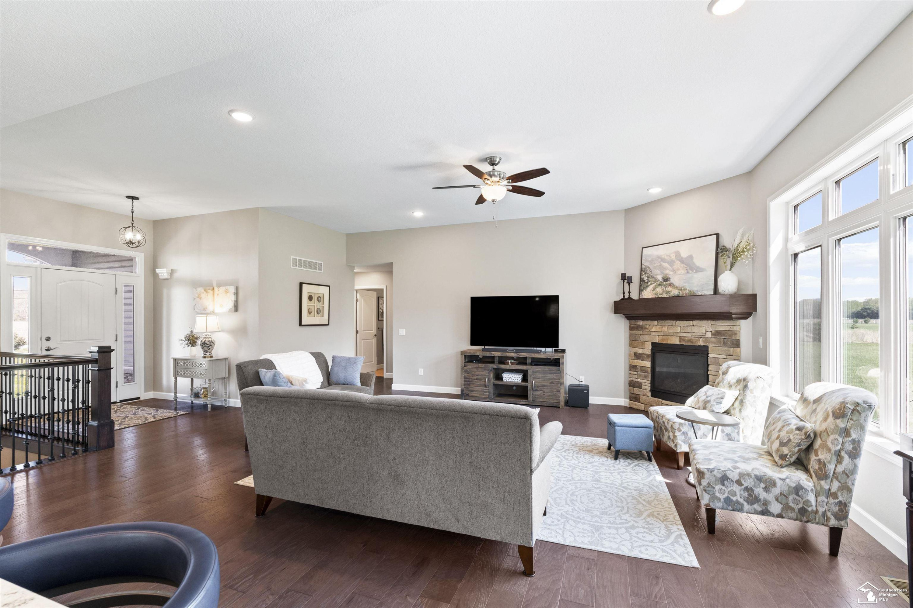 10260 Jackman Road, Temperance, MI 48182 — Photo 10