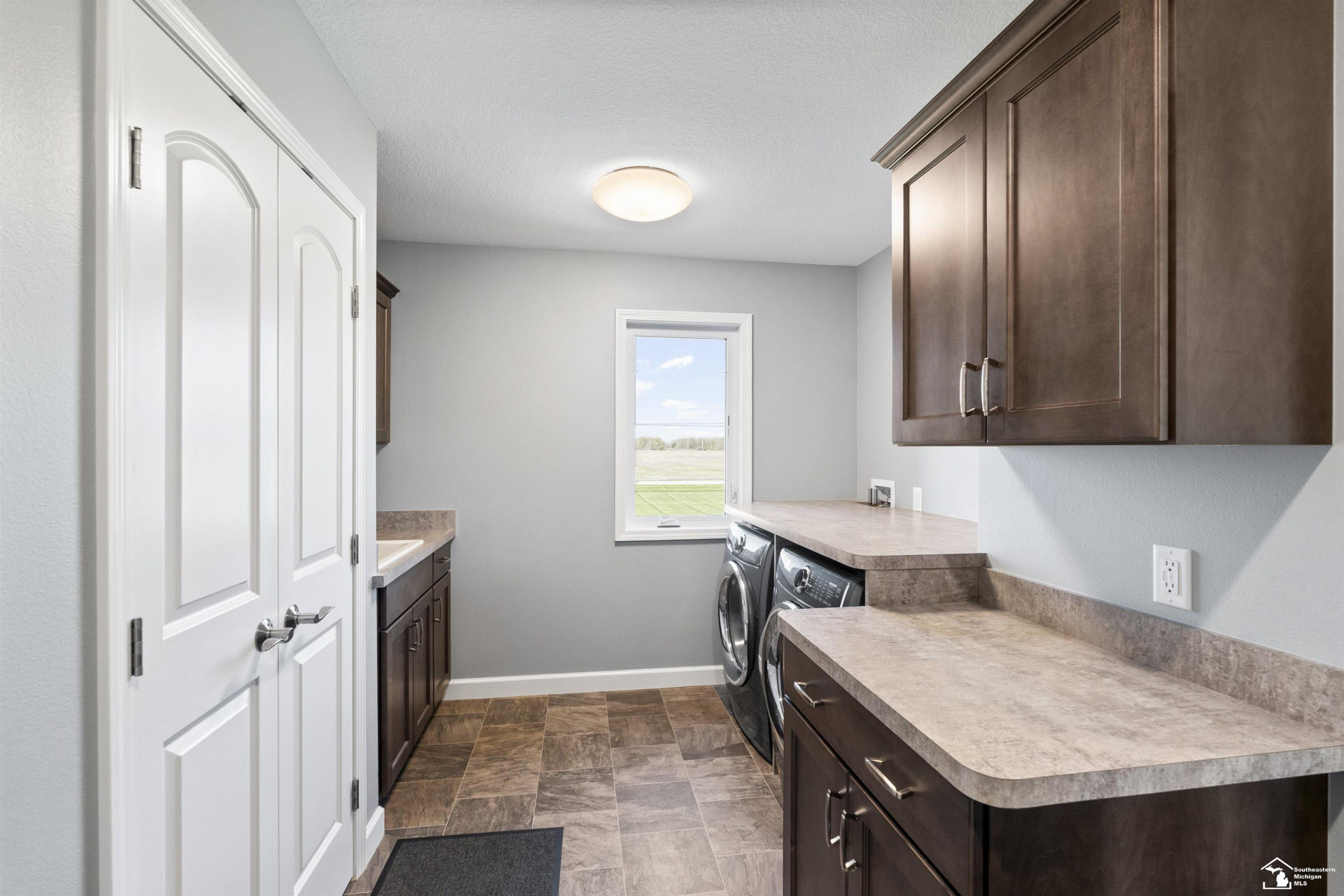 10260 Jackman Road, Temperance, MI 48182 — Photo 13