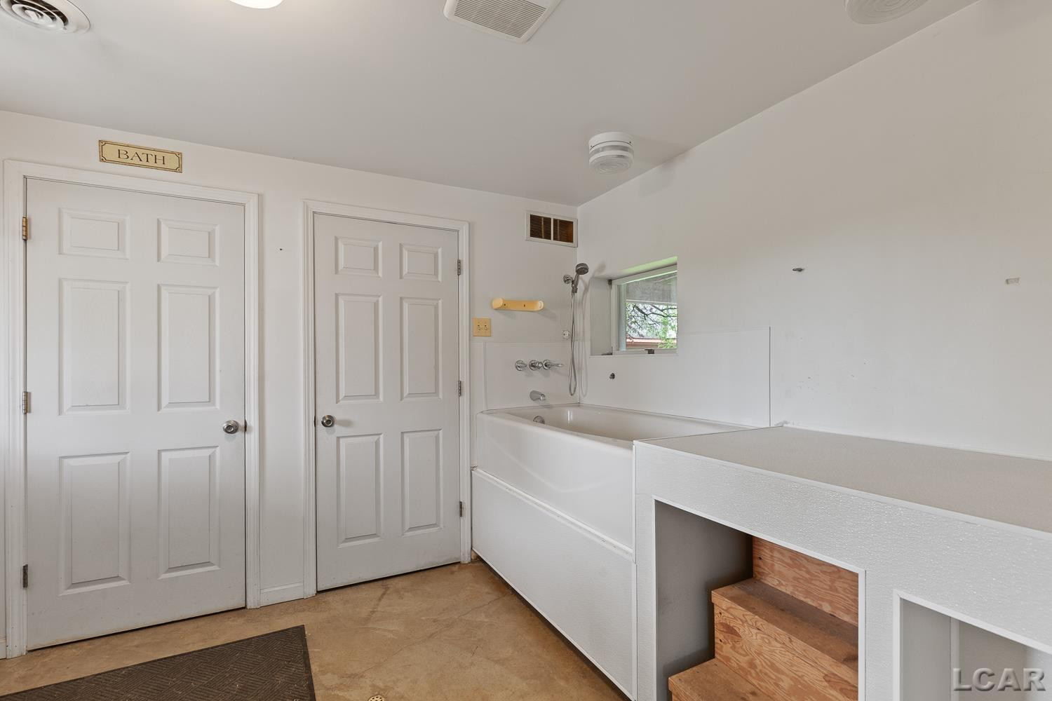 8720 Sharon Hollow Road, Manchester, MI, 48158