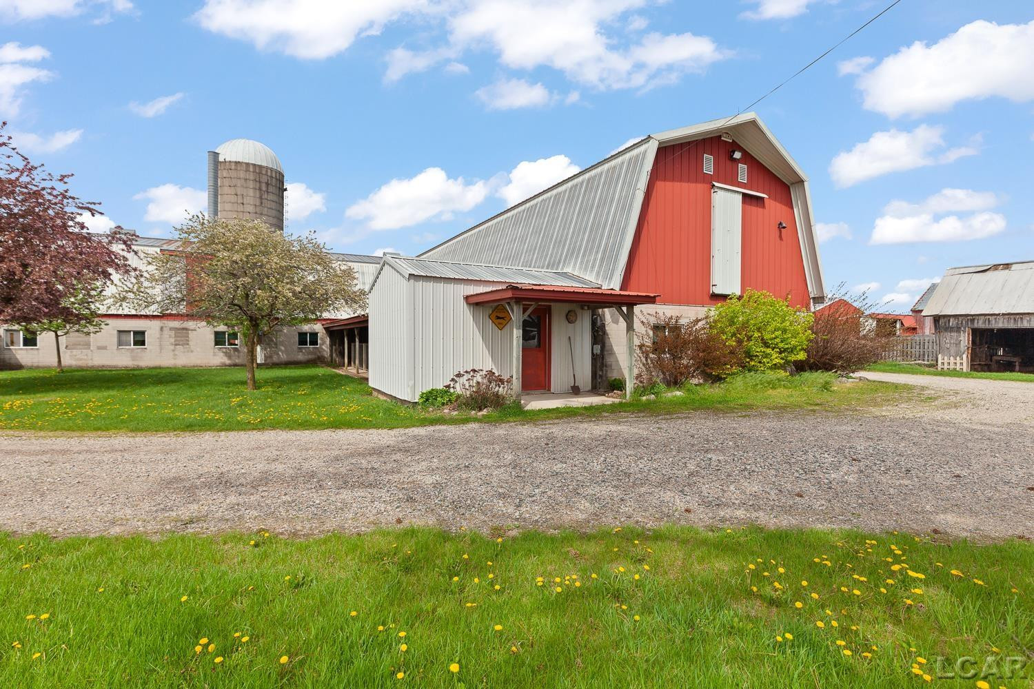 8720 Sharon Hollow Road, Manchester, MI, 48158