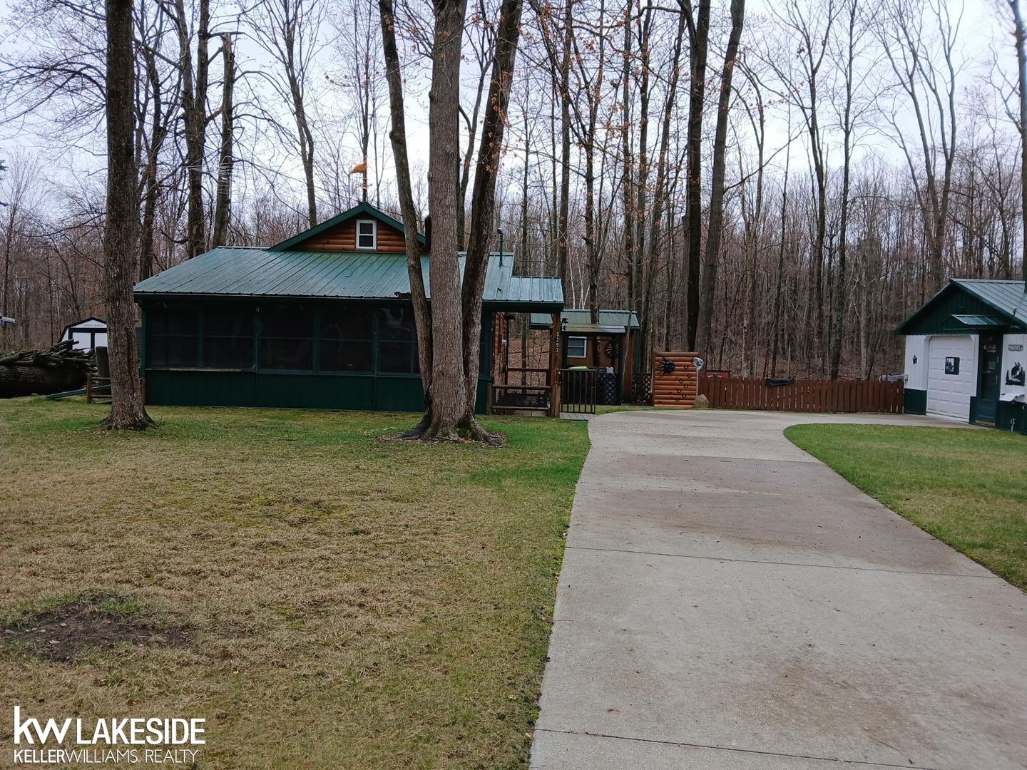 5293 Rose Street, Gladwin, MI 48624 — Photo 2
