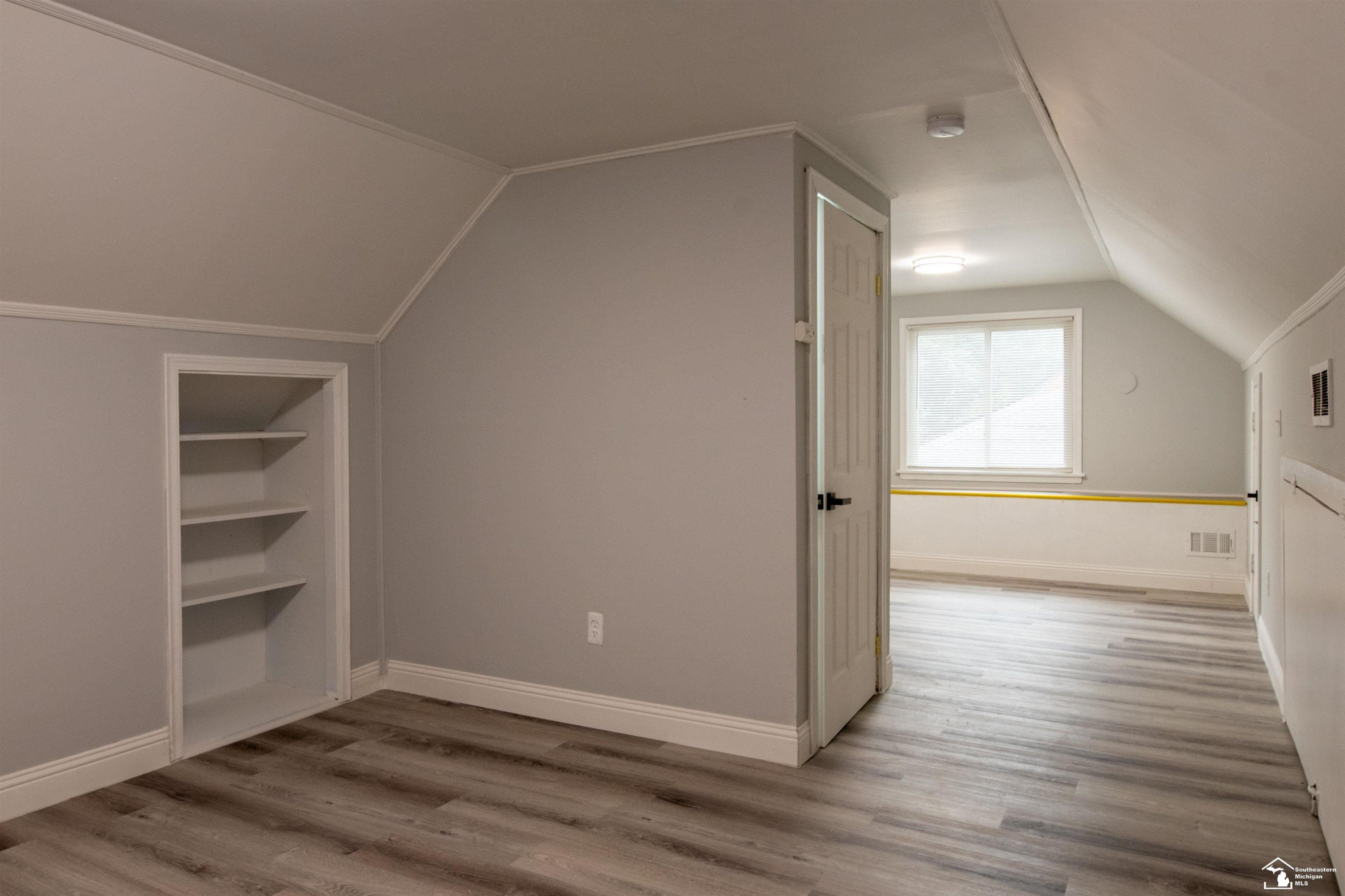 6854 Fenton Street, Dearborn Heights, MI 48127 — Photo 24