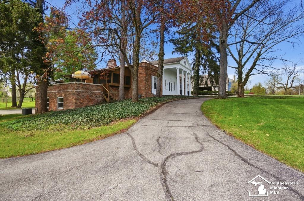 325 N Scott Street, Adrian, MI 49221 — Photo 5