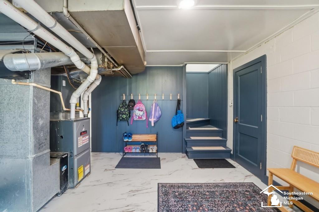 325 N Scott Street, Adrian, MI 49221 — Photo 65