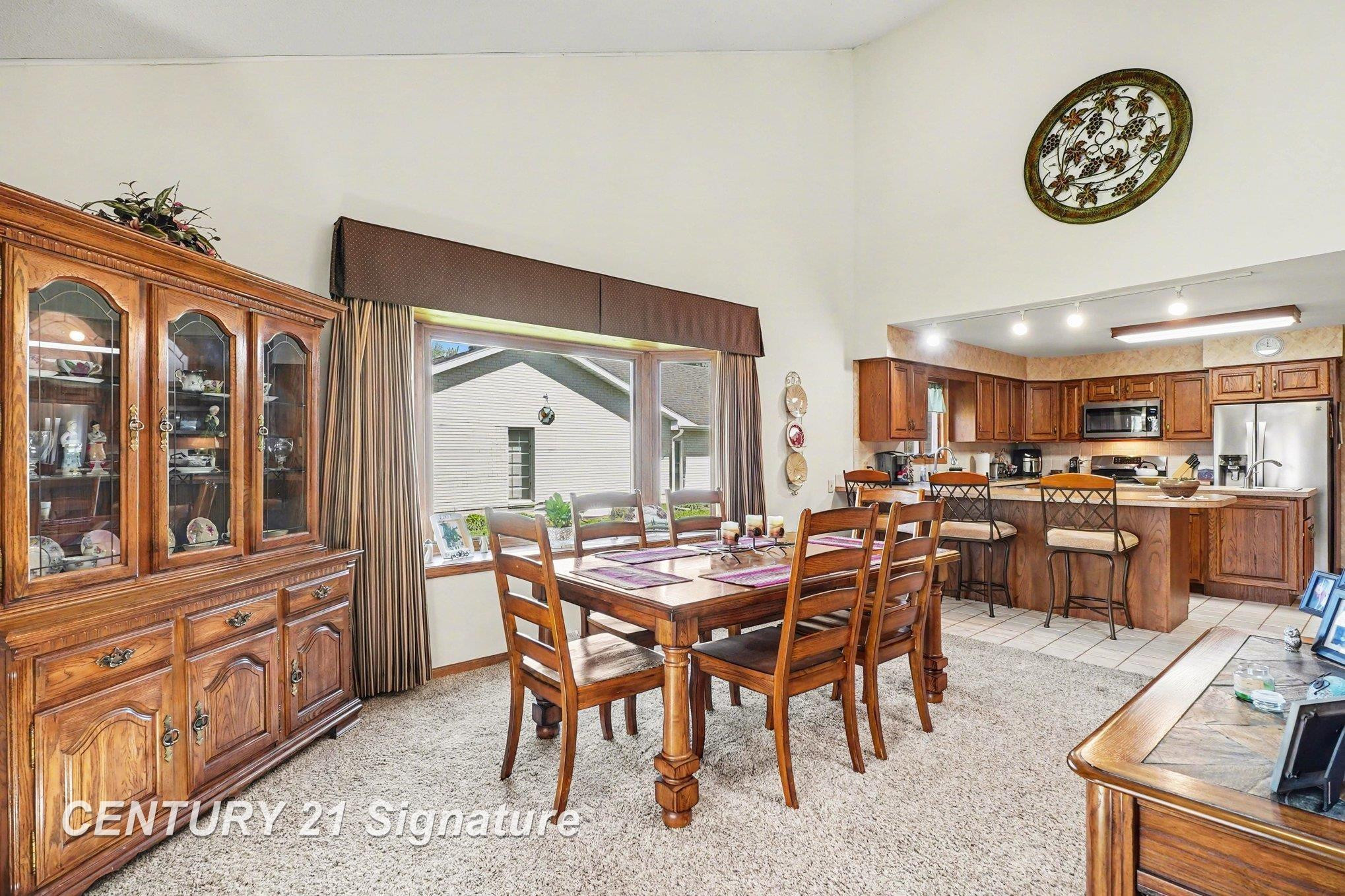 563 Puritan Drive, Saginaw, MI 48638 — Photo 9