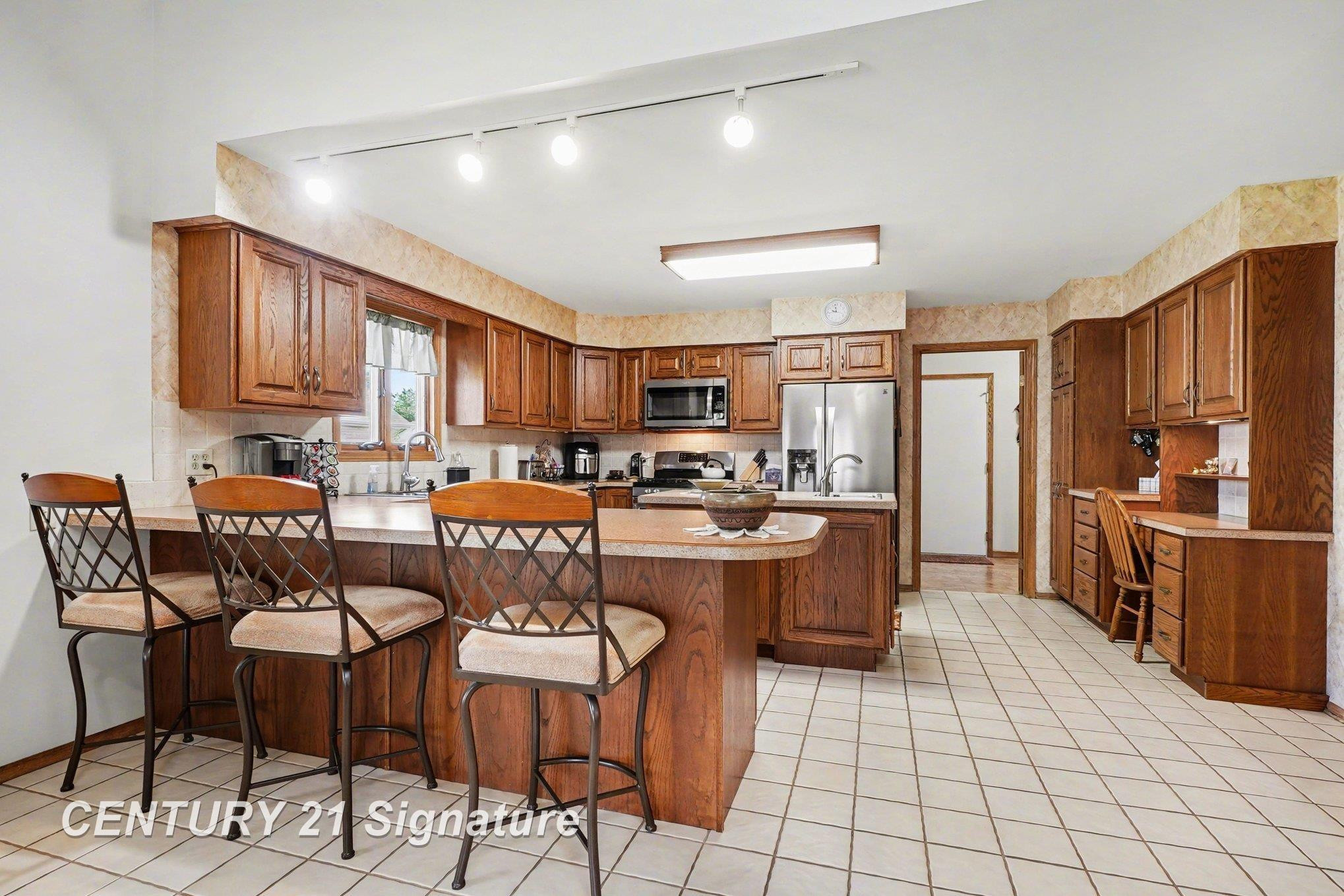 563 Puritan Drive, Saginaw, MI 48638 — Photo 10